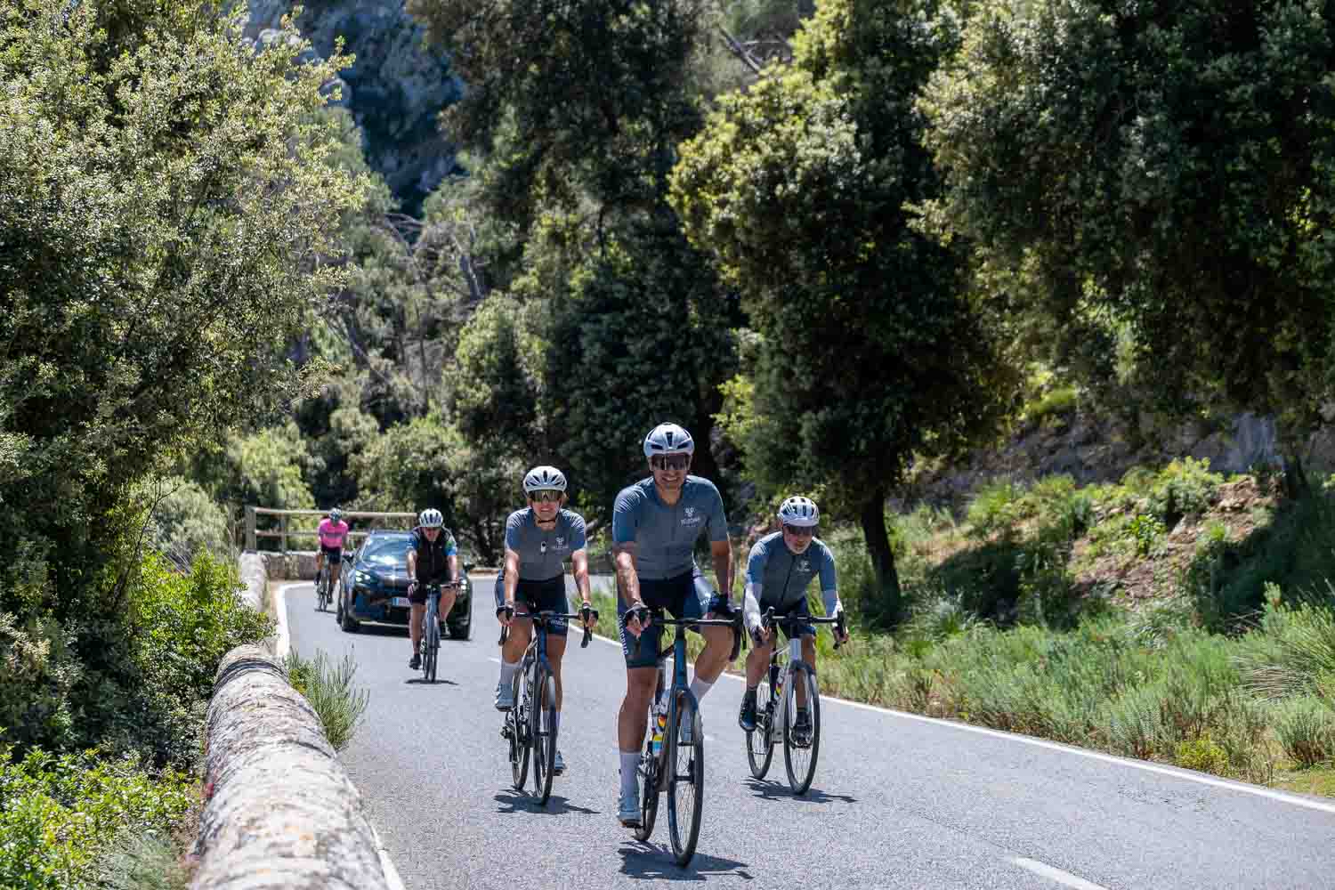 Velocamp group climbing together