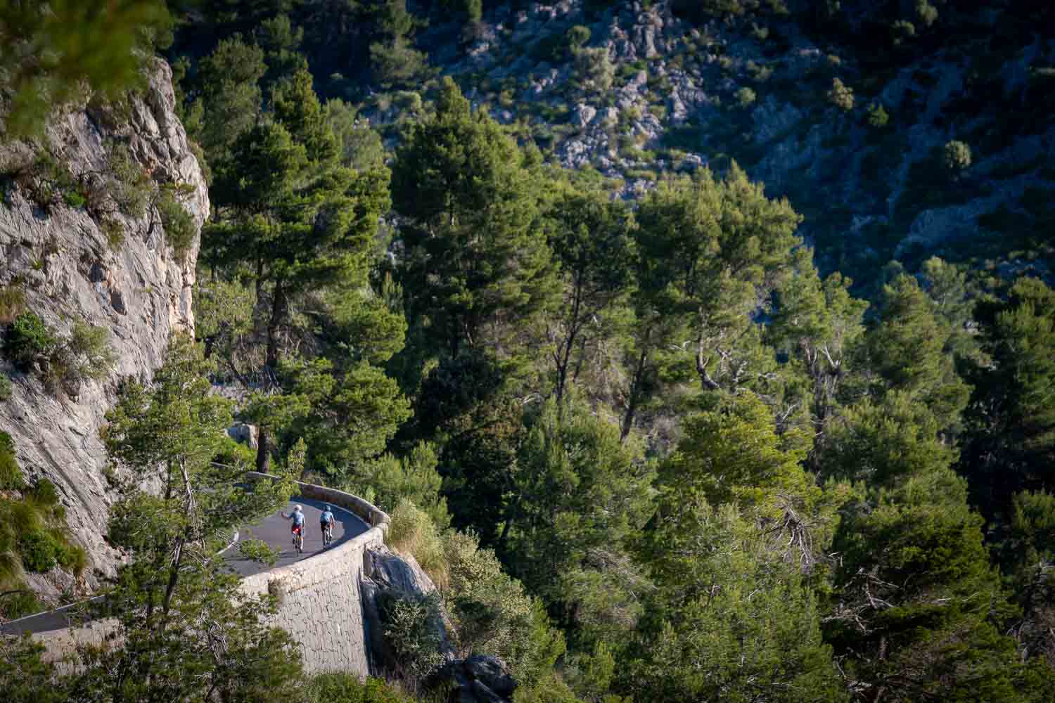 Beautiful green climb of Batella