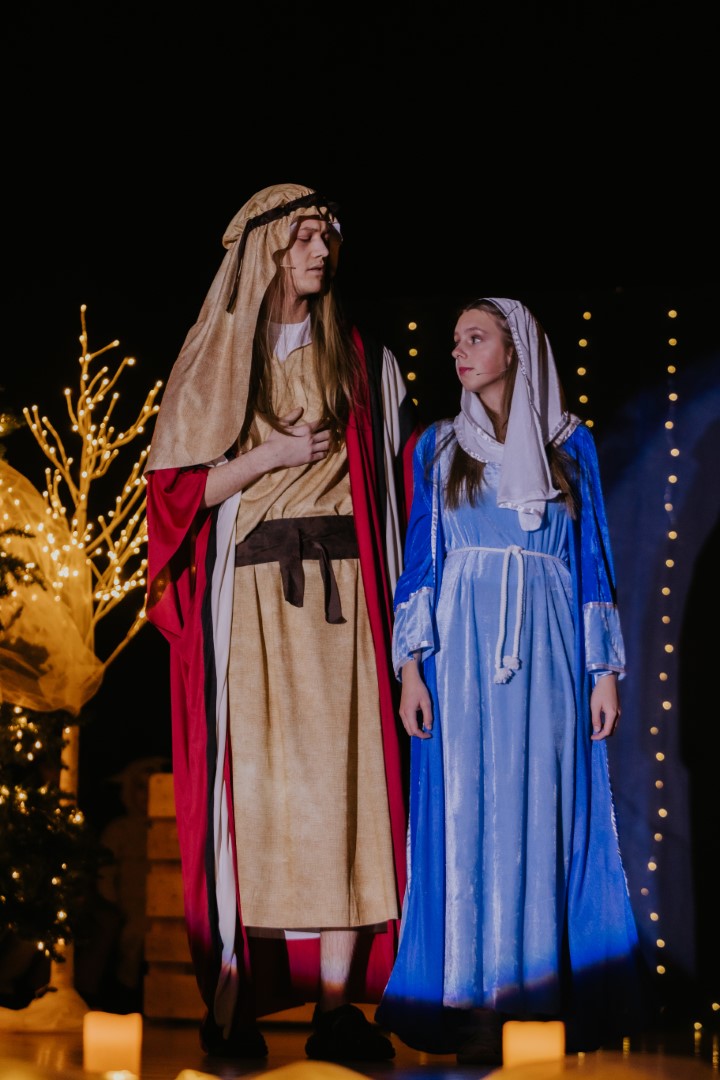 To celebrate the season of Christmas, our Sisters in Canada organized performances for the parish.