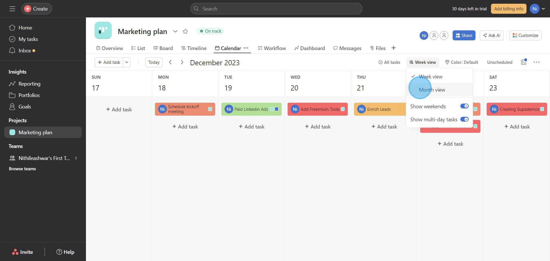 7 Click on "Month view"