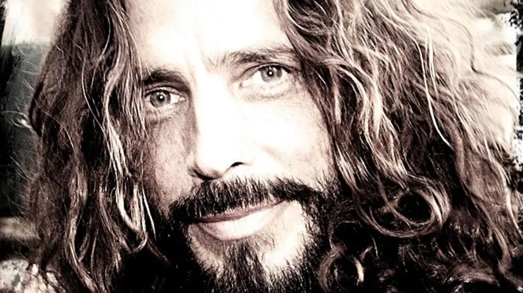 Crónica sobre las últimas horas de Chris Cornell: señales en su último concierto, polémica por medicamentos y lecciones sobre salud mental.