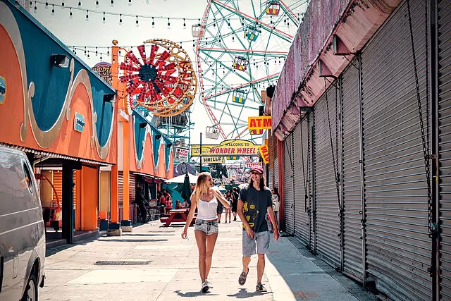 La promenade en bois de Coney Island
