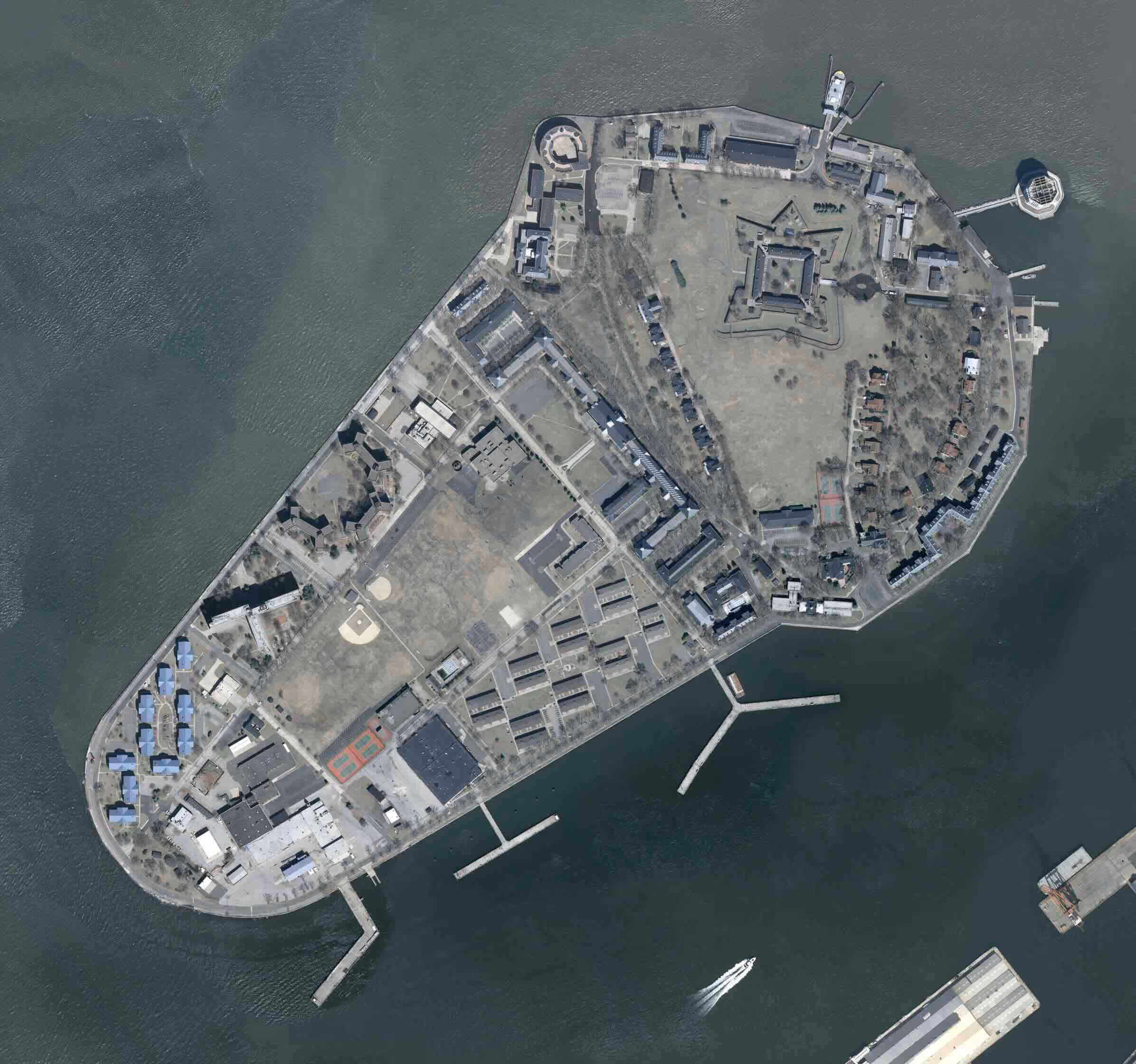 Governors Island et vue sur Manhattan