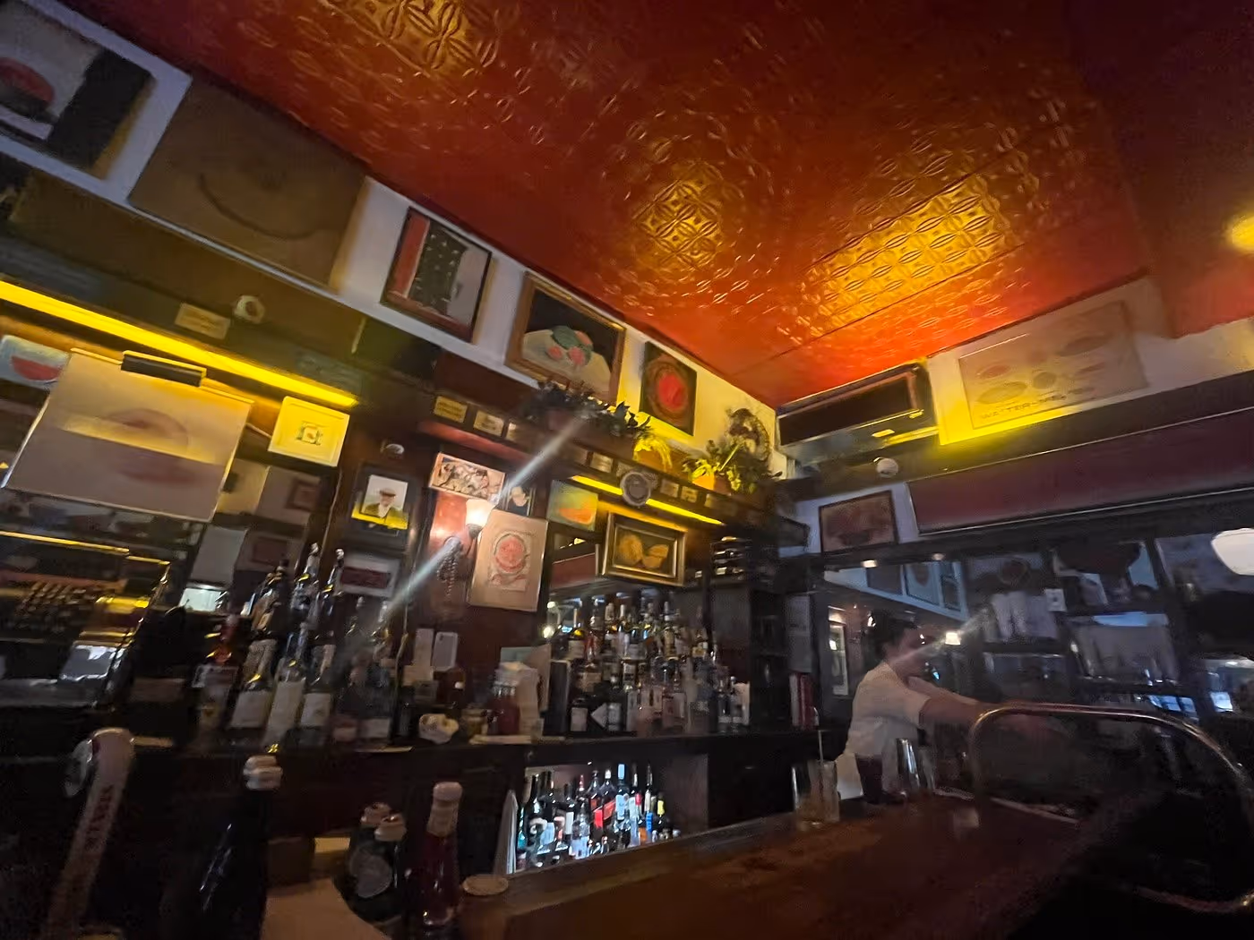 J.G. Melon Devanture