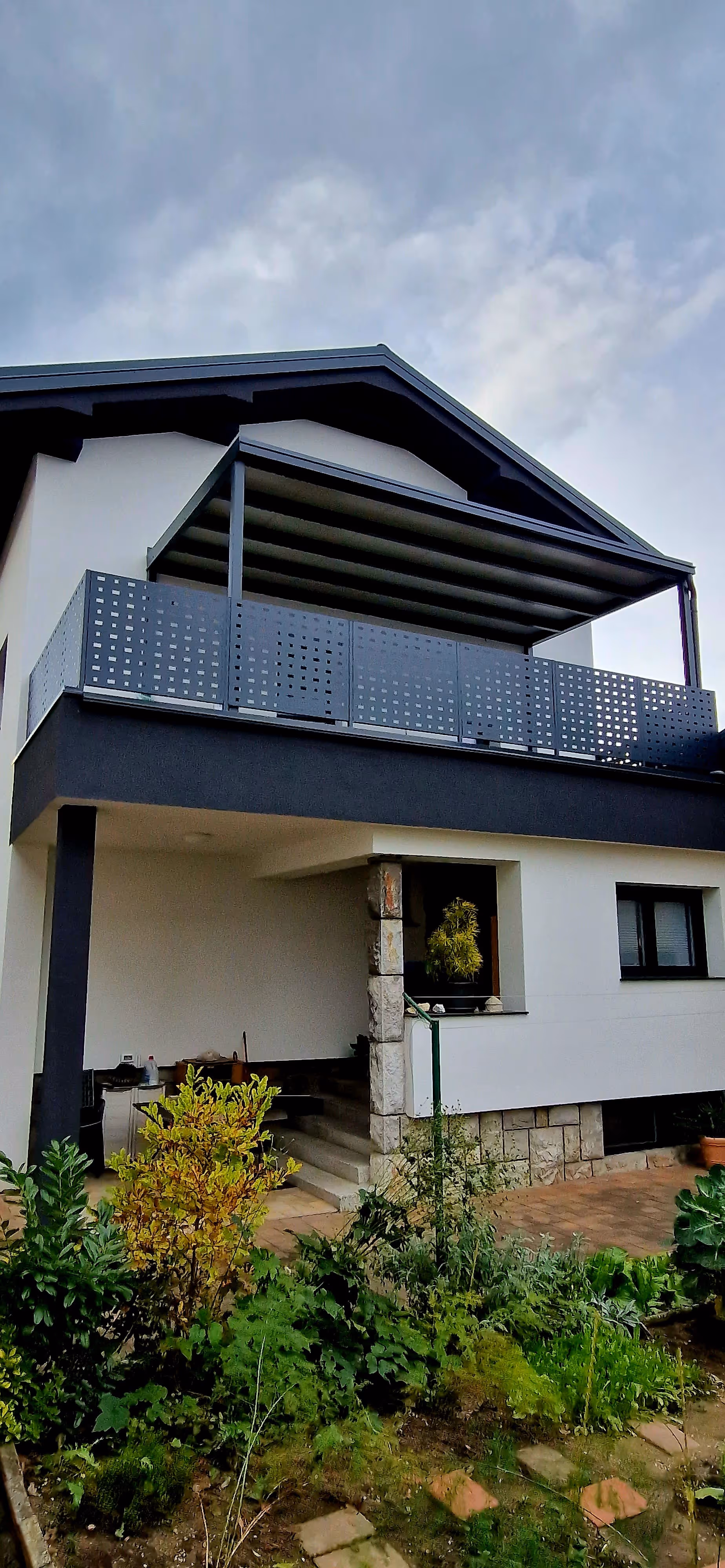 image of past commercial project for a general contractor