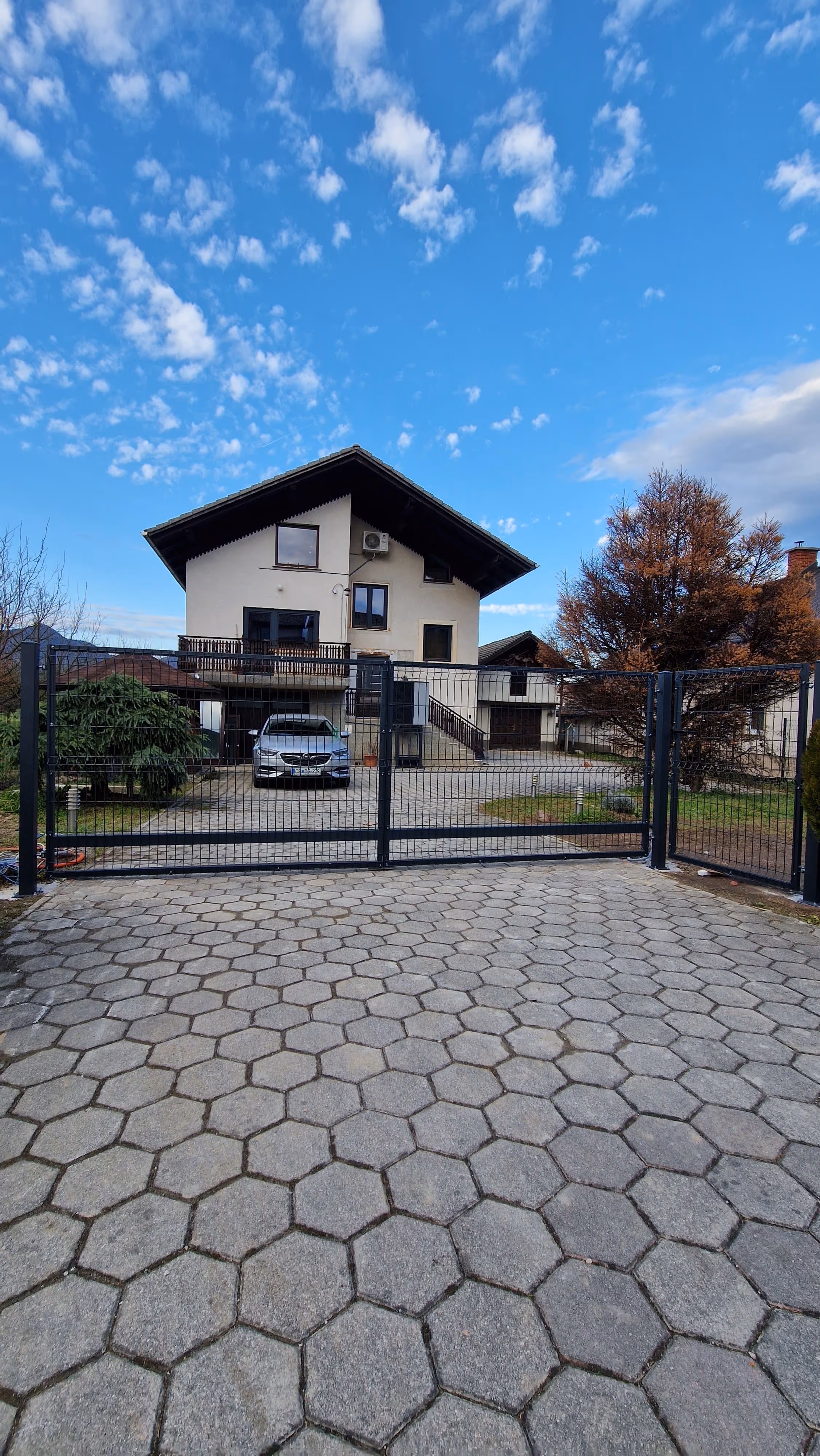 image of past commercial project for a general contractor