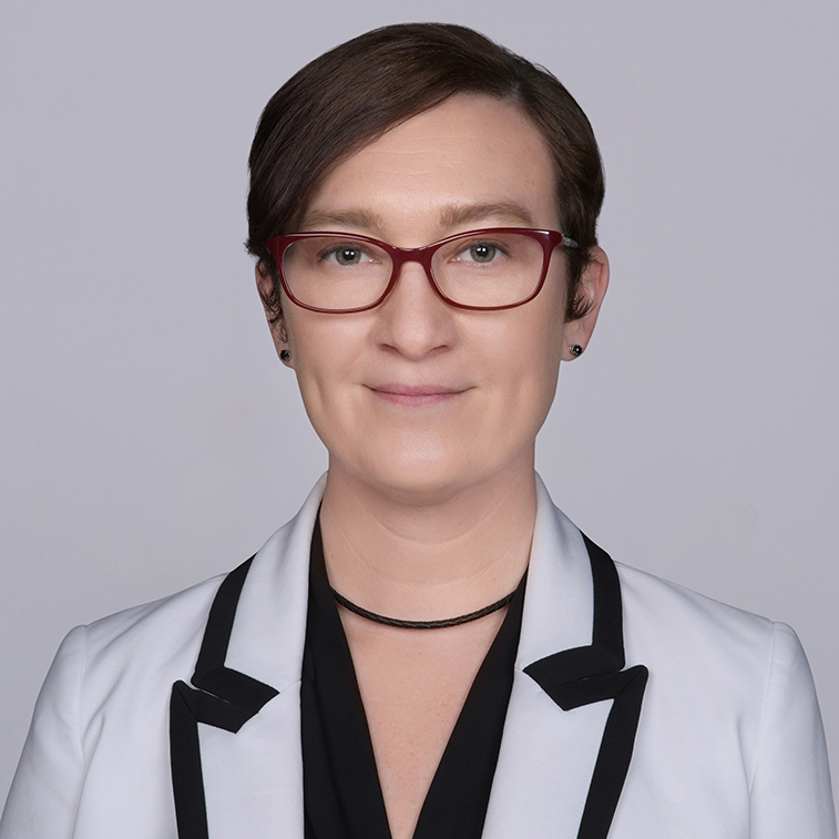 Gina Wolf