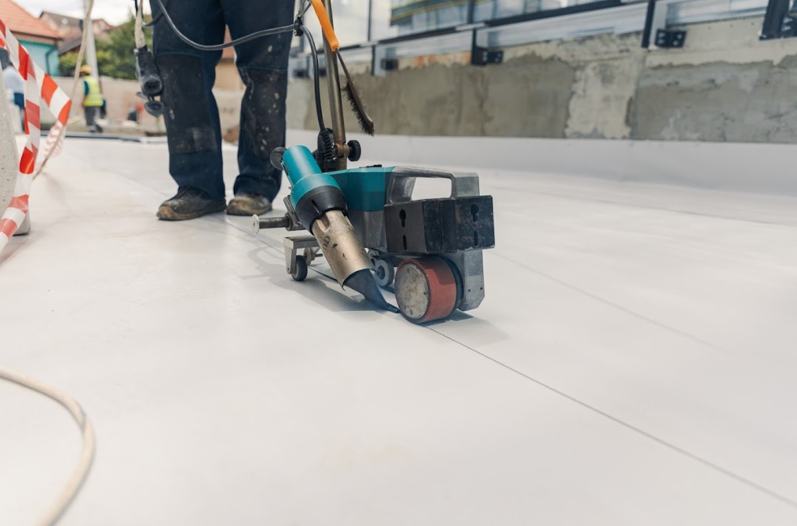 TPO roofing roof repair