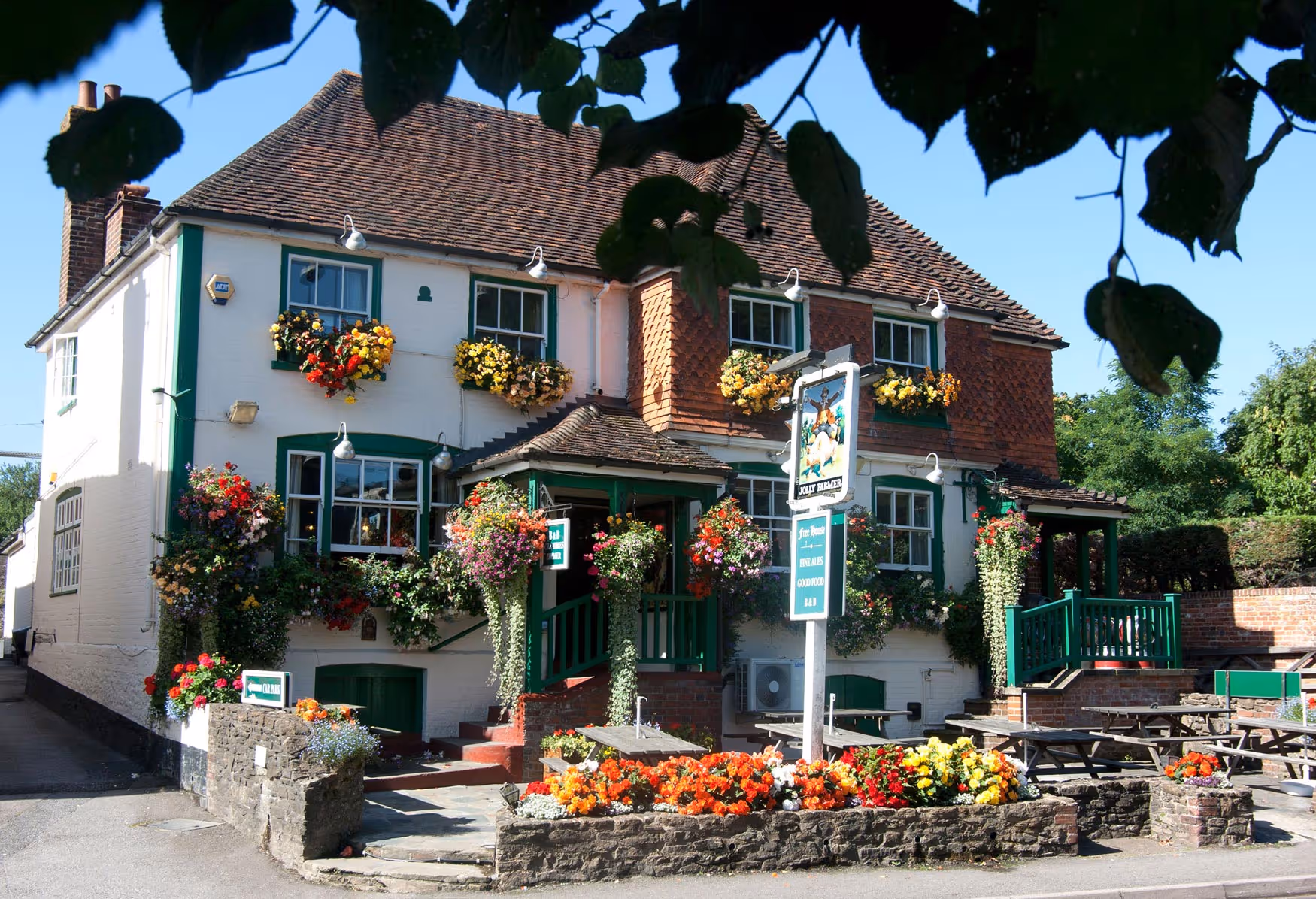 The Jolly Farmer Pub in Bramley