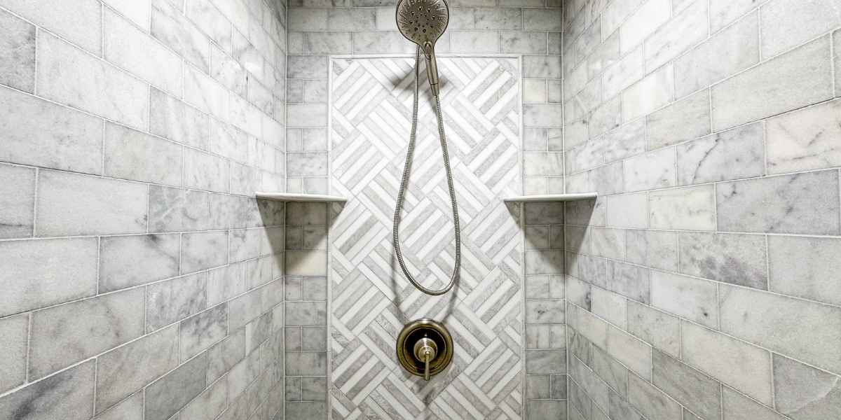 How to Remodel a Small Bathroom