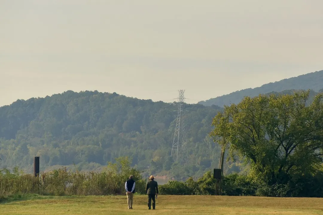 Moccasin bend dedication