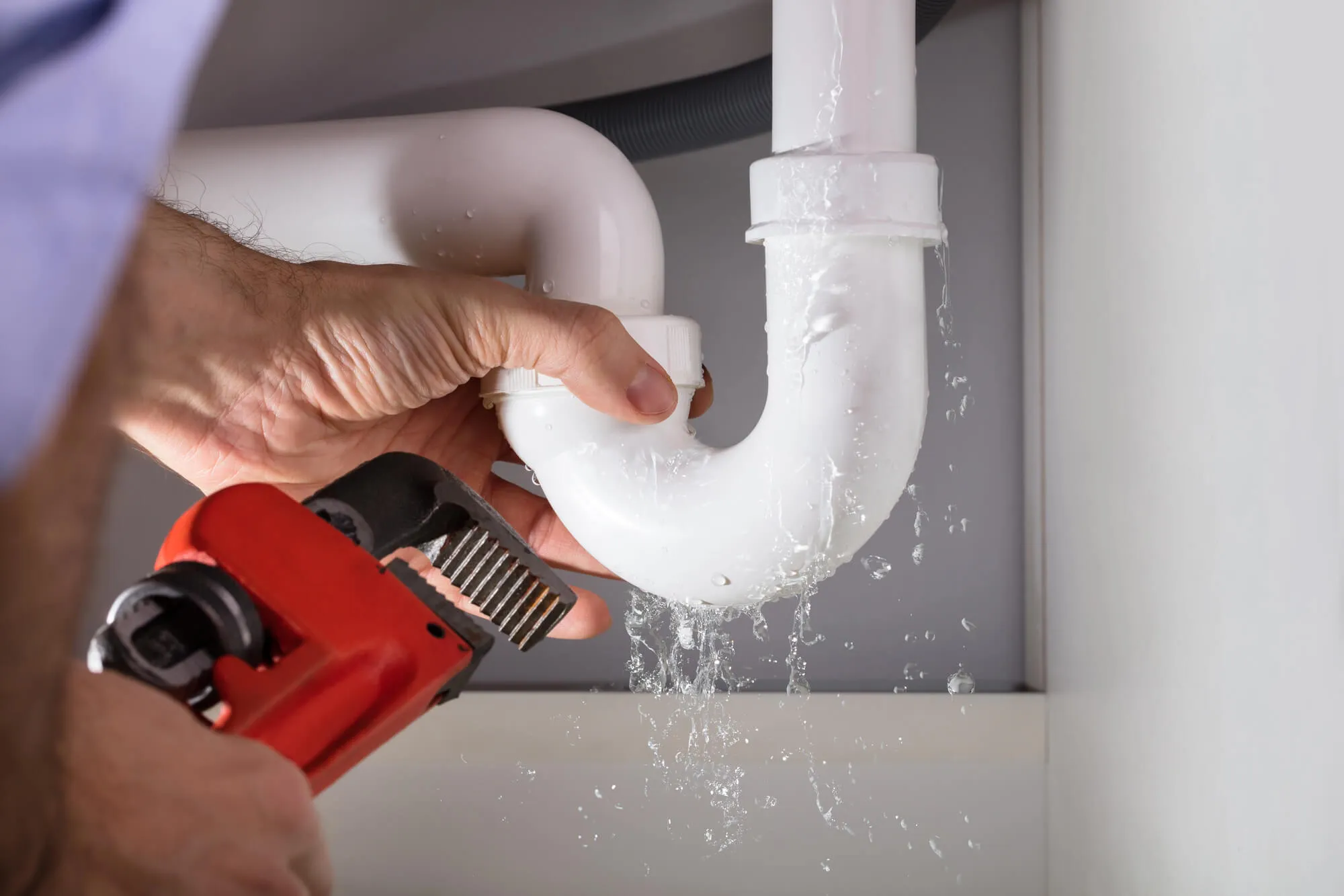 leak needing pipe repair phoenix