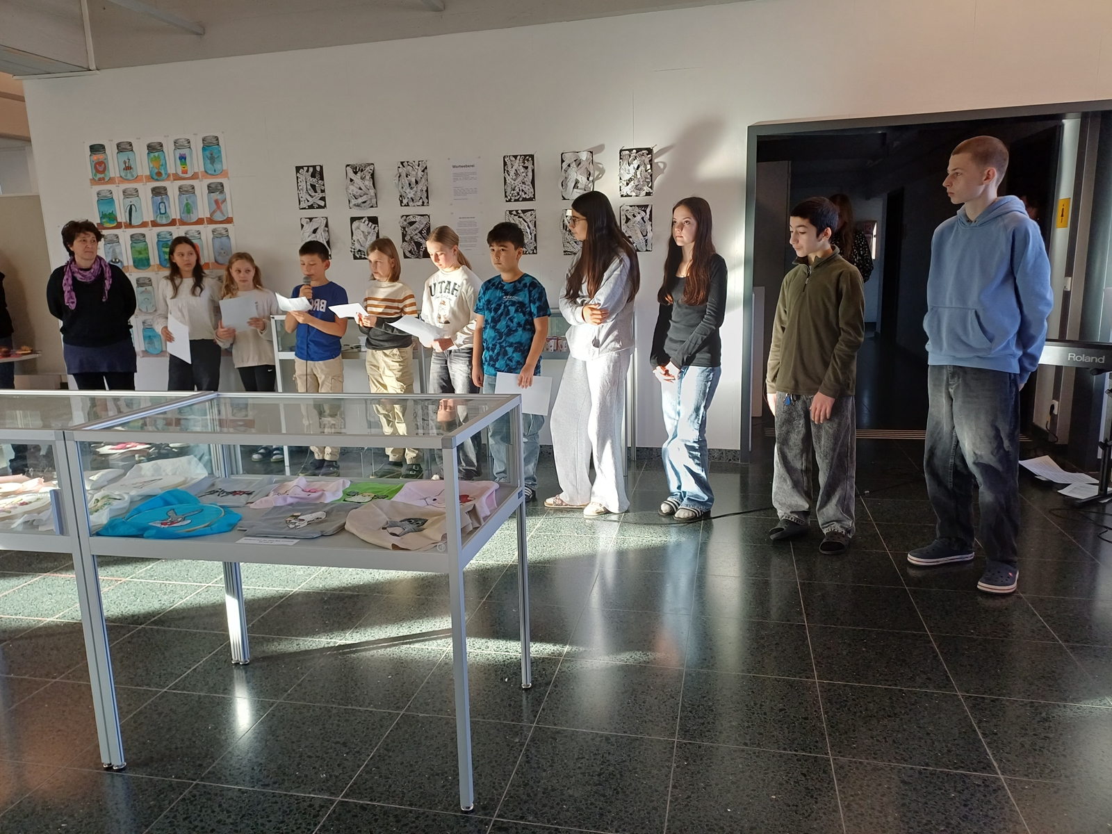 Die bunte Vielfalt der Kunst: 4. Kunst-Ausstellung der Unterstufe