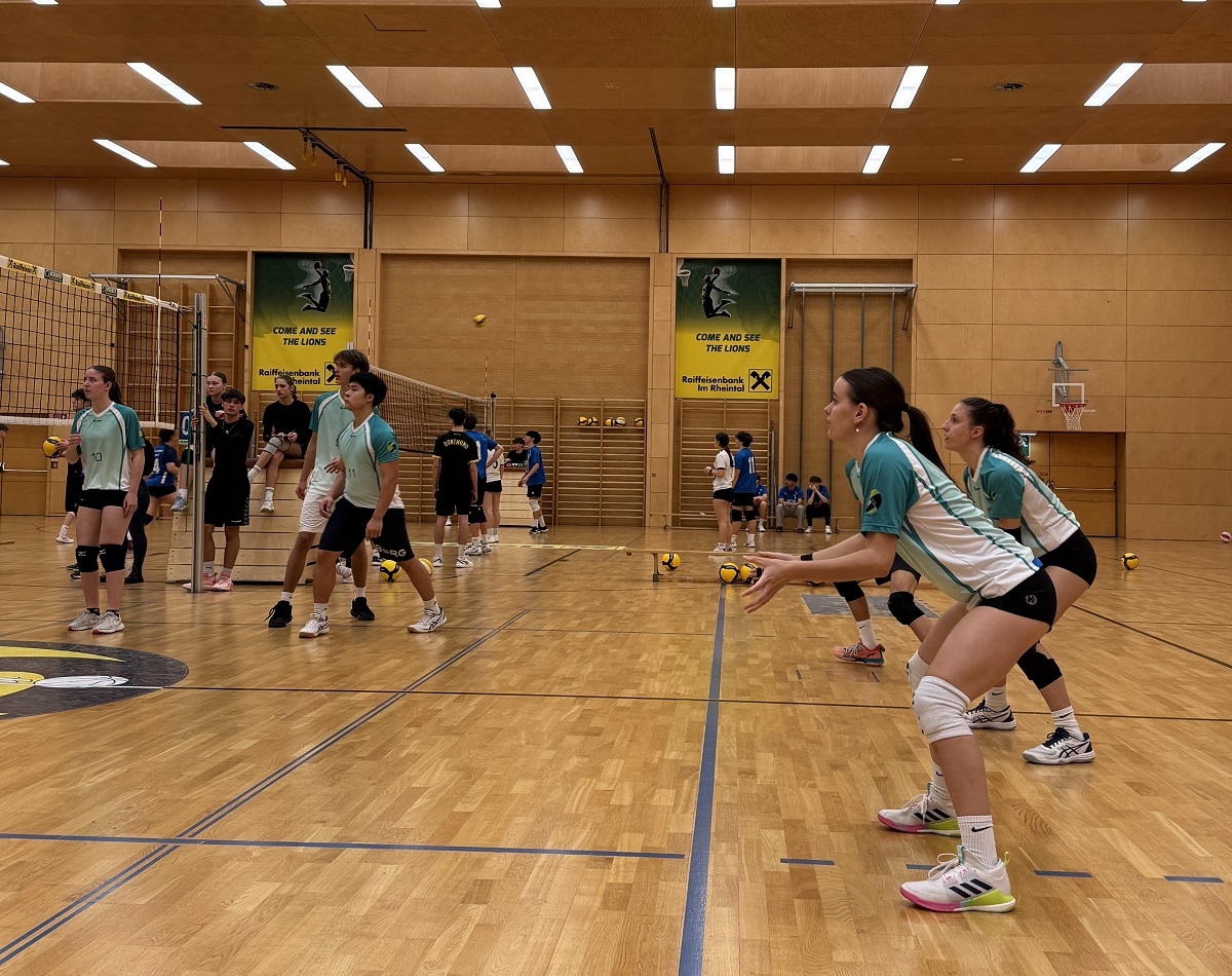Action pur beim Vorarlberger Volleyball-Oberstufen-Mixed-Bewerb!