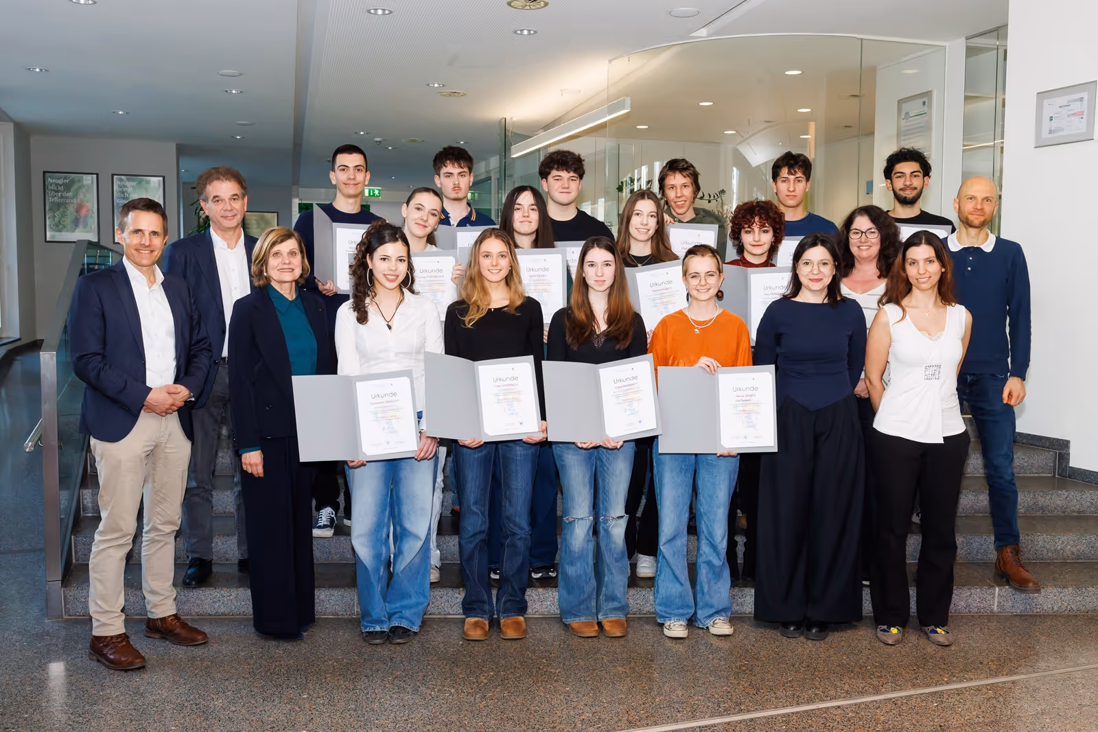 Erfolgreiche Teilnahme an den landesweiten Sprachenwettbewerben