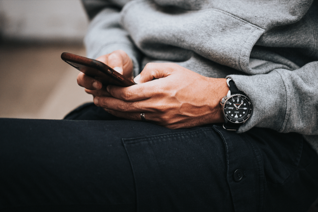 Open mobile apps users