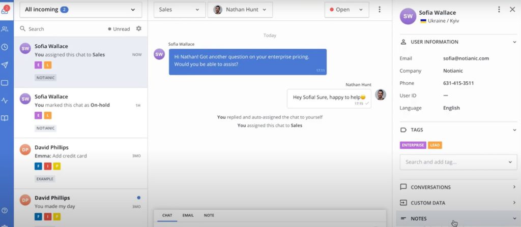 HelpCrunch dashboard