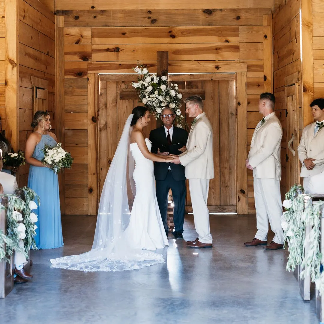 How to Host a Memorable Anniversary Celebration at The Overlook at KC Bison Ranch