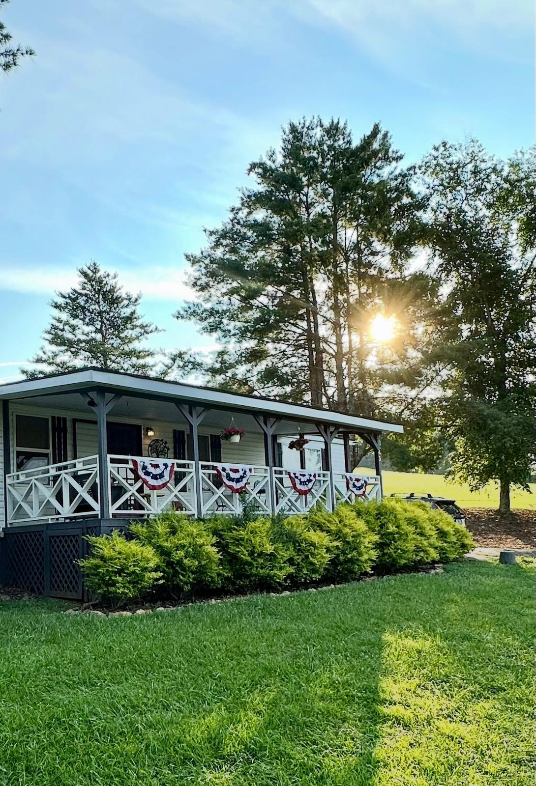 Why North Carolina Guests Love Staying Overnight at The Overlook
