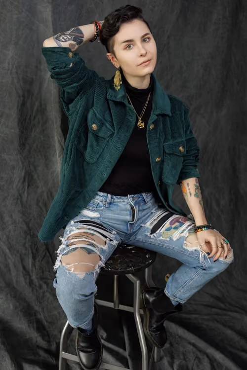 Elly Belle