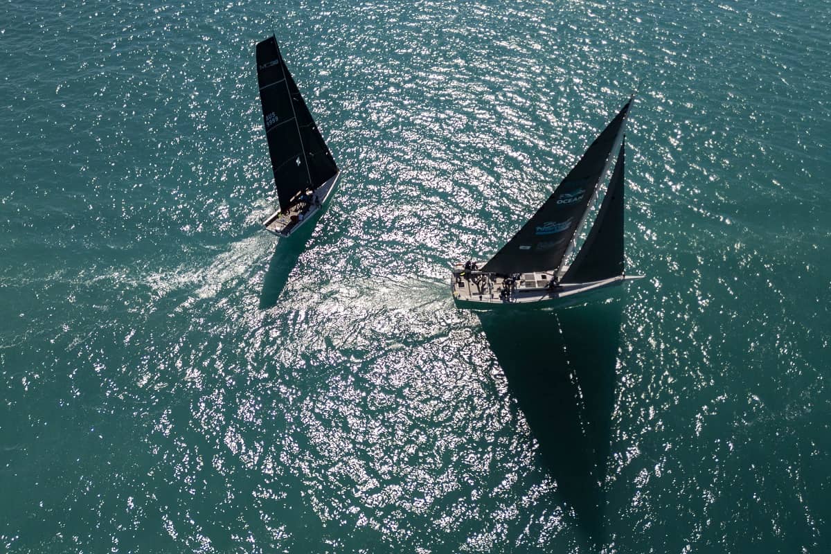 Black Jack 38 and Ocean Crusaders J-Bird