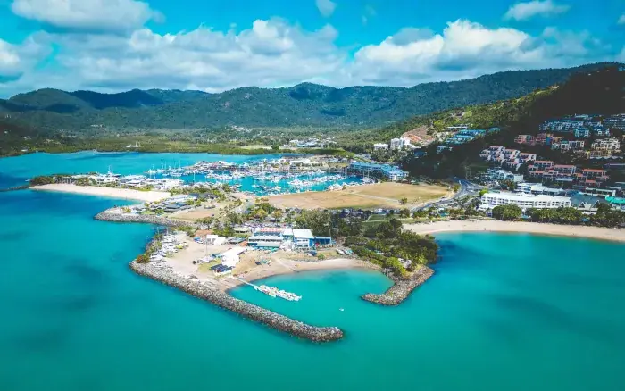 Colours & Clouds Media