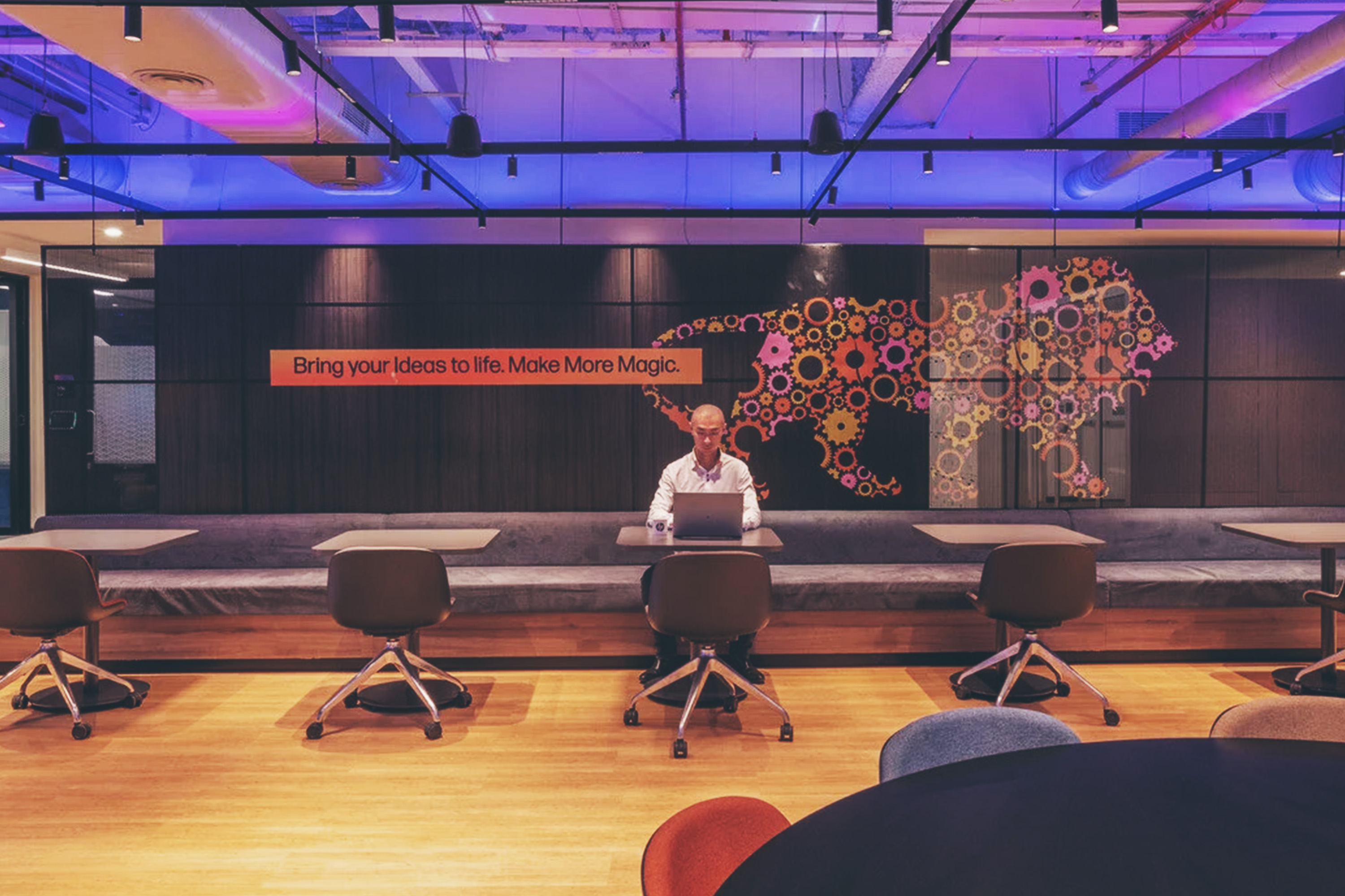 HP's Future-Forward Design Snags the Spotlight