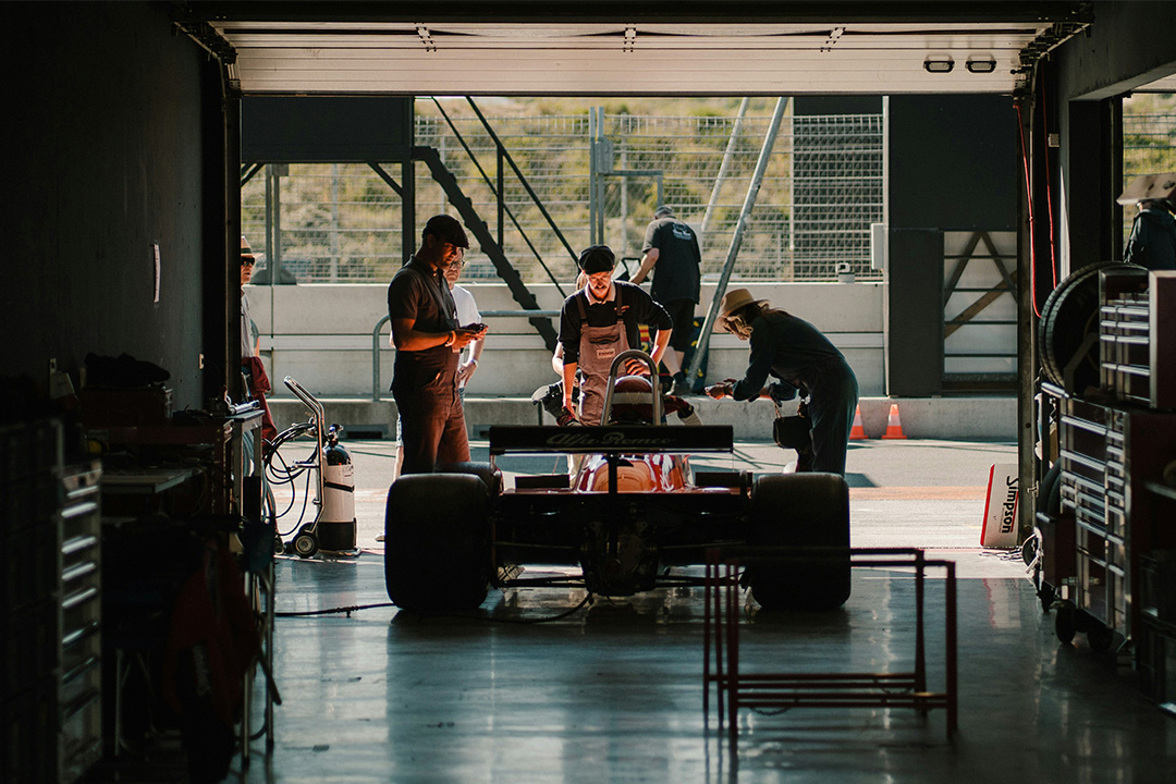 صانع النجم الرياضي: التحول من مشجعي «الفريق أولاً» إلى مشجعي «الهوية أولاً»