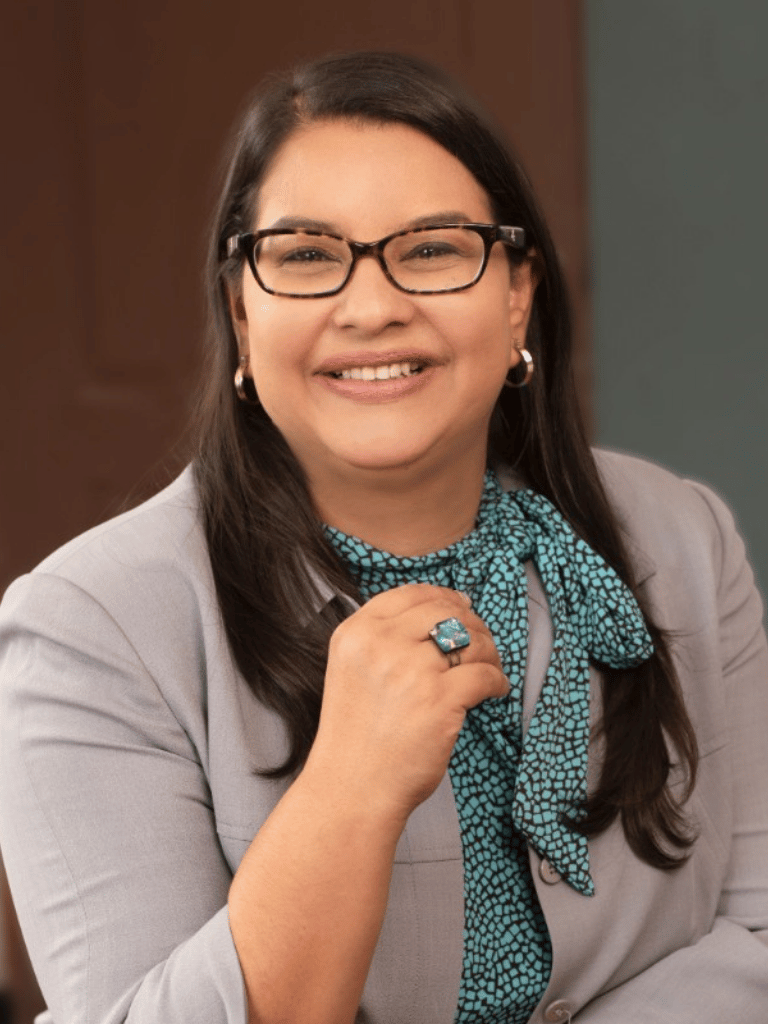 adriana_gomez-teensmart_international-propel