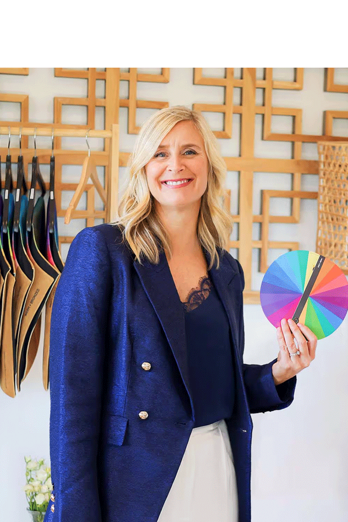 Belinda holding a colour wheel