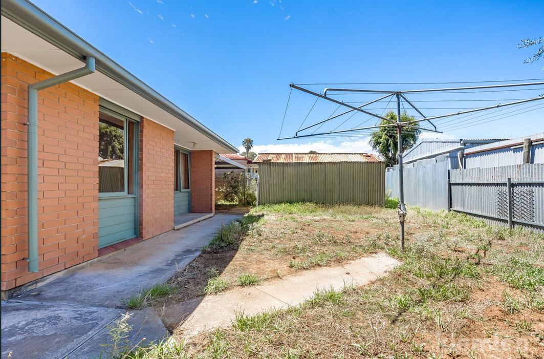 Parafield Gardens share house Backyard (with Clothesline) shared space