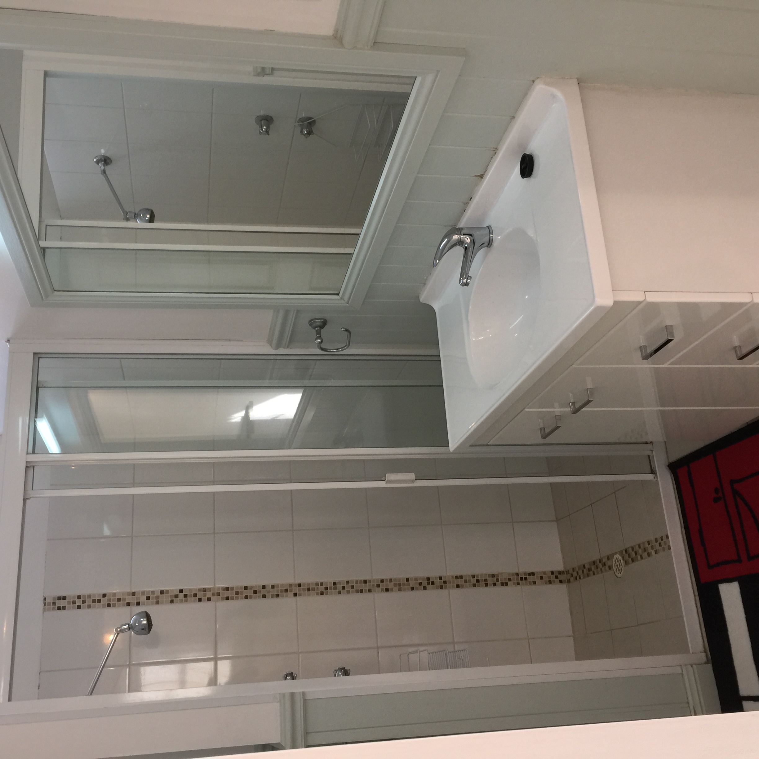 Murray Bridge share house Bathroom and Shower shared space