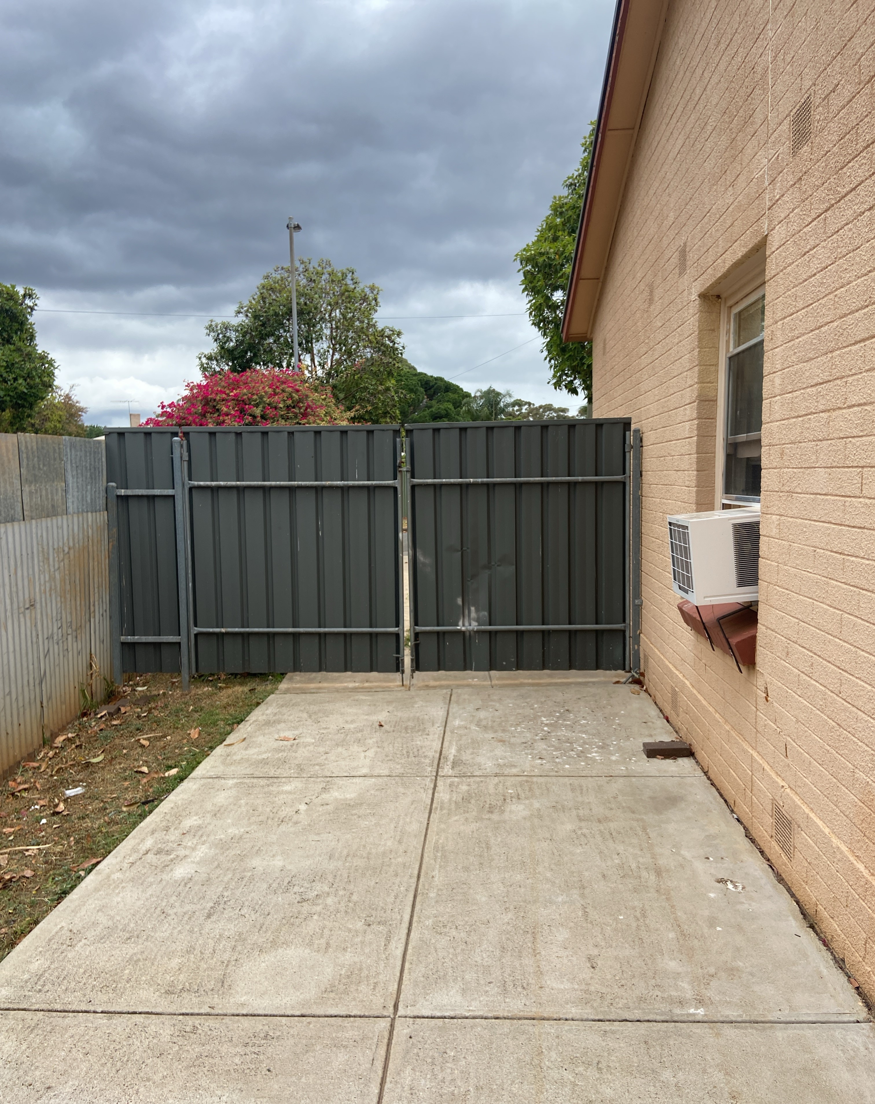 Elizabeth Grove share house Driveway and Gate shared space