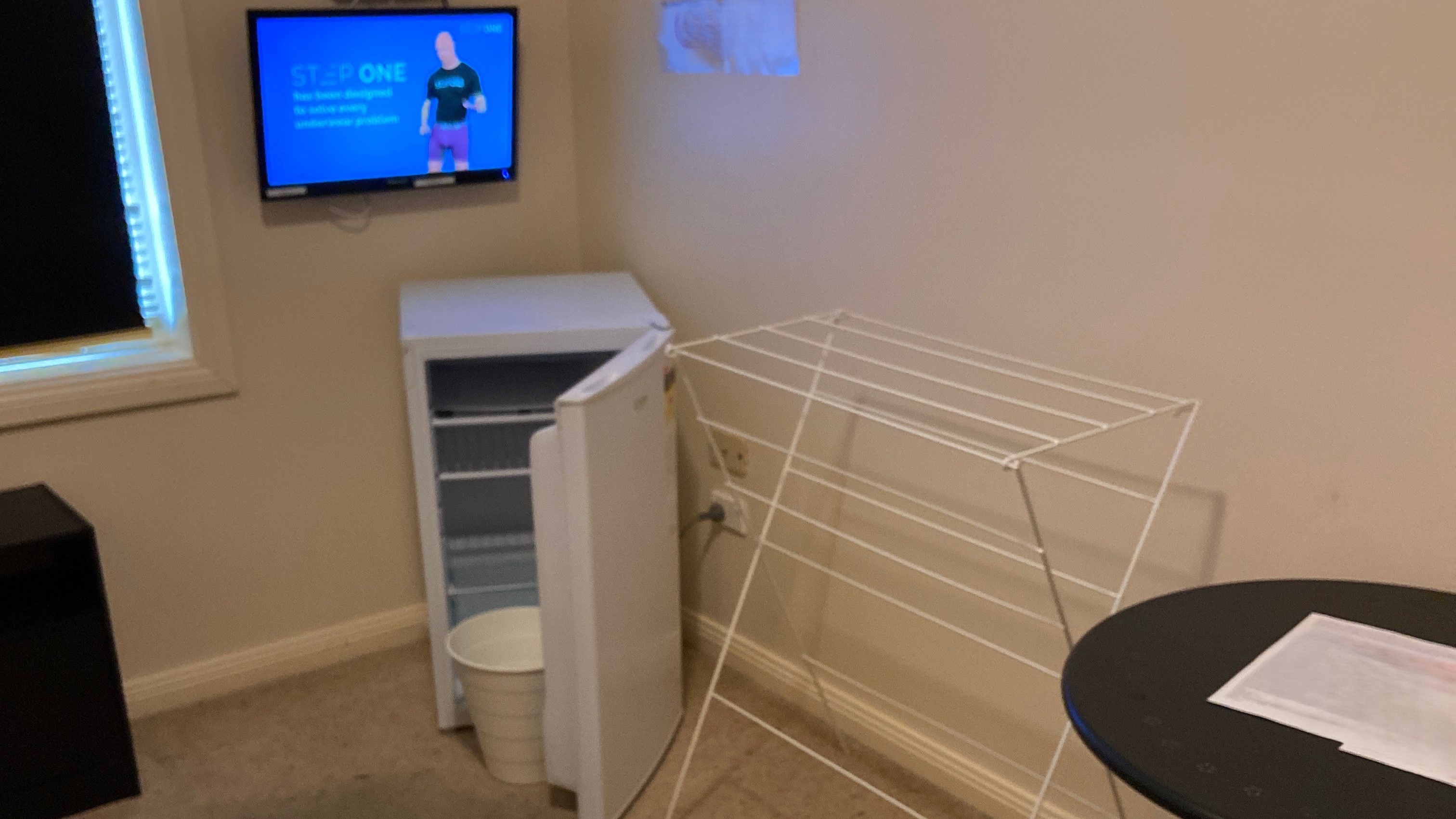 Murray Bridge share house Desk Area with TV and Bar Fridge