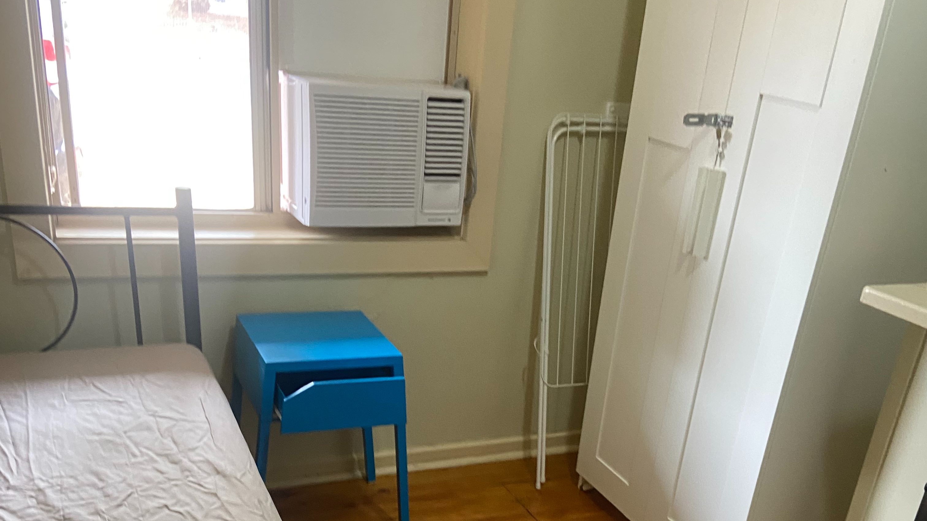 Elizabeth Grove share house Bedroom Layout (Wide View) Wardrobe