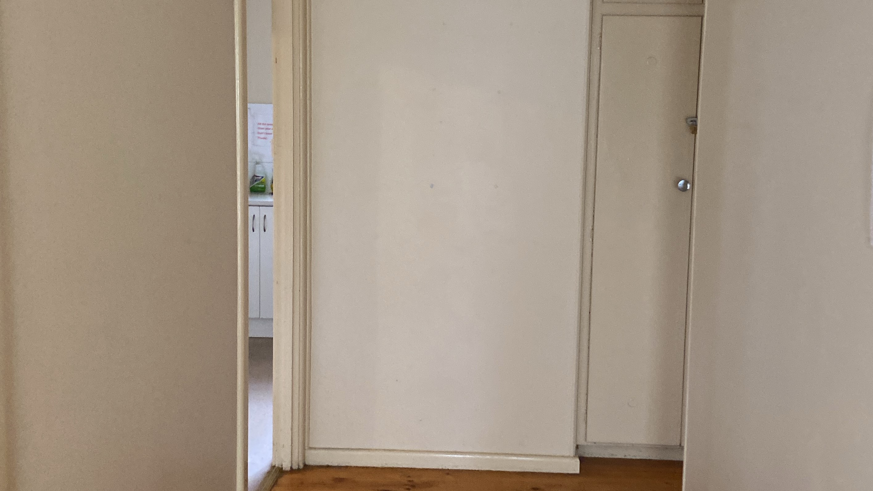 Elizabeth Downs share house Internal Hallway shared space