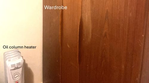 "Elizabeth Downs share house Wradrobe and Oil Column Heater"