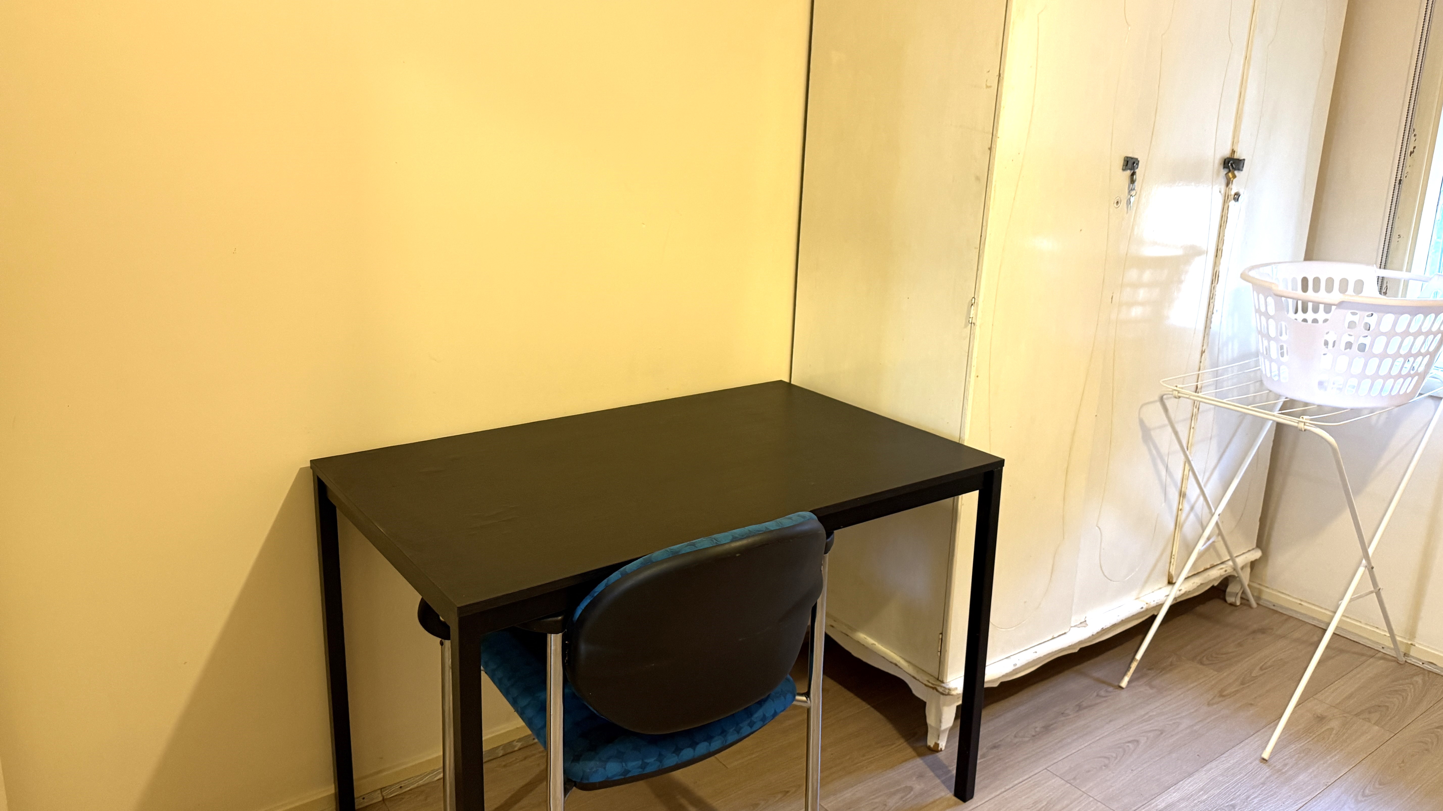 Elizabeth Park share house Desk and Chair and Wardrobe