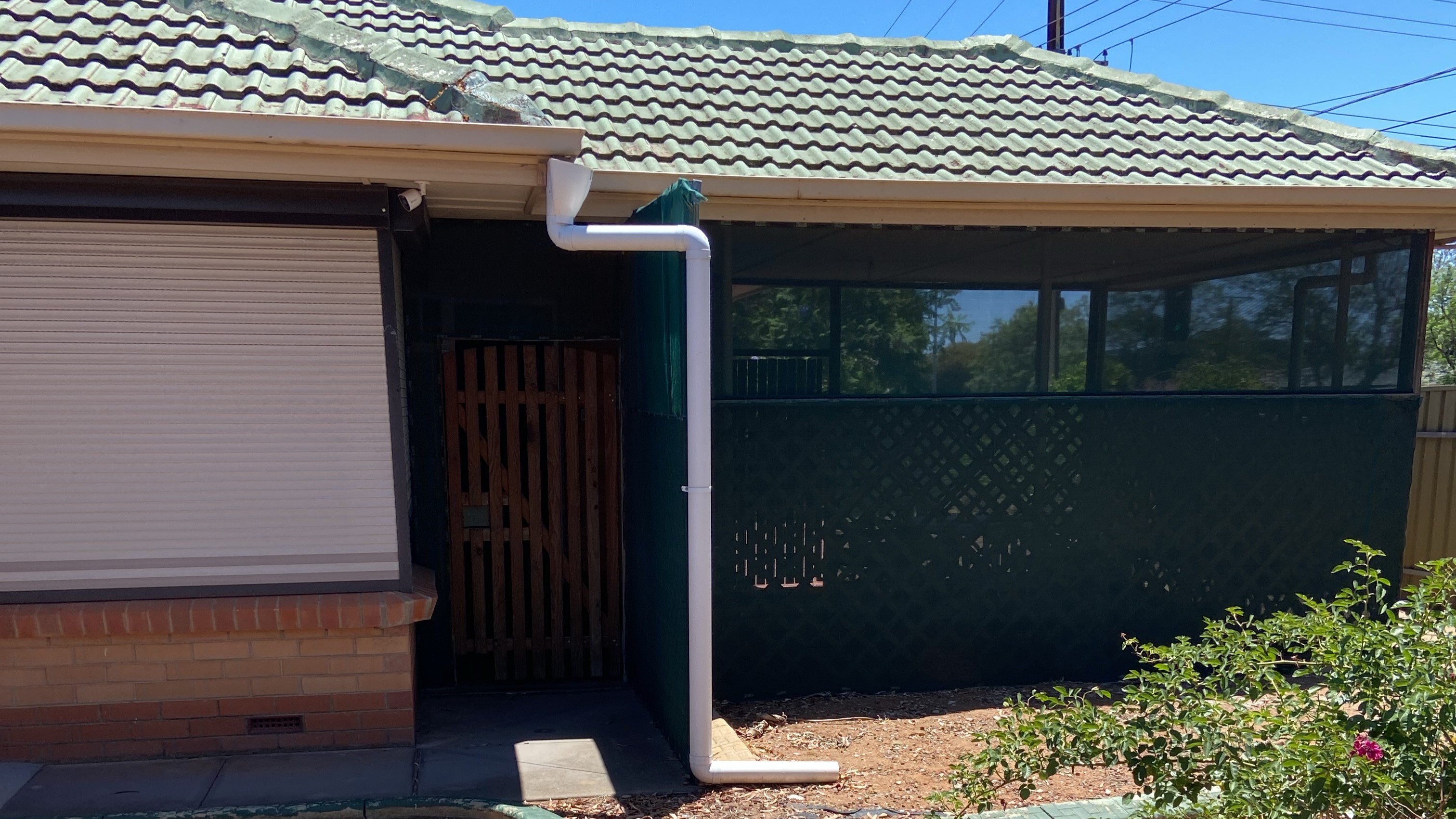 Para Hills West share house Covered Front Area shared space