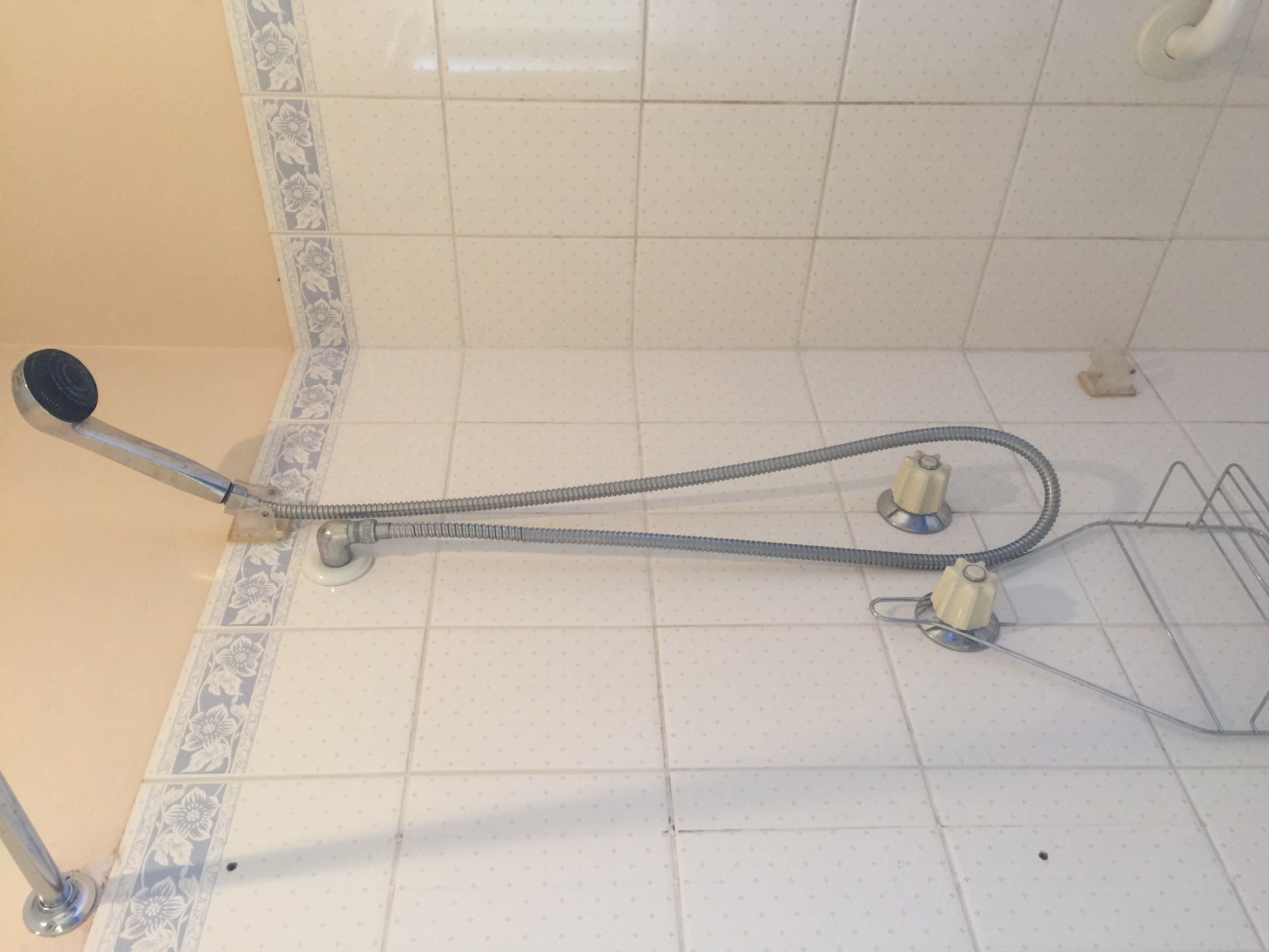 Christies Beach share house Bathroom Shower Area shared space