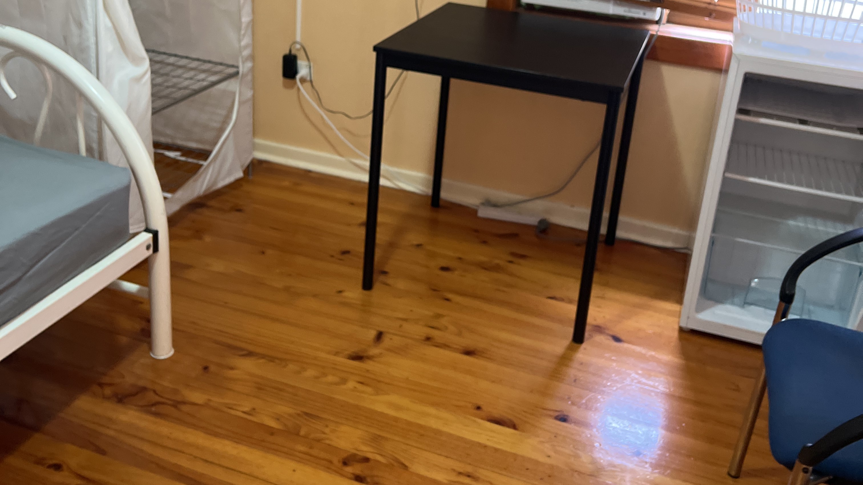 Christies Beach share house Desk and Chair