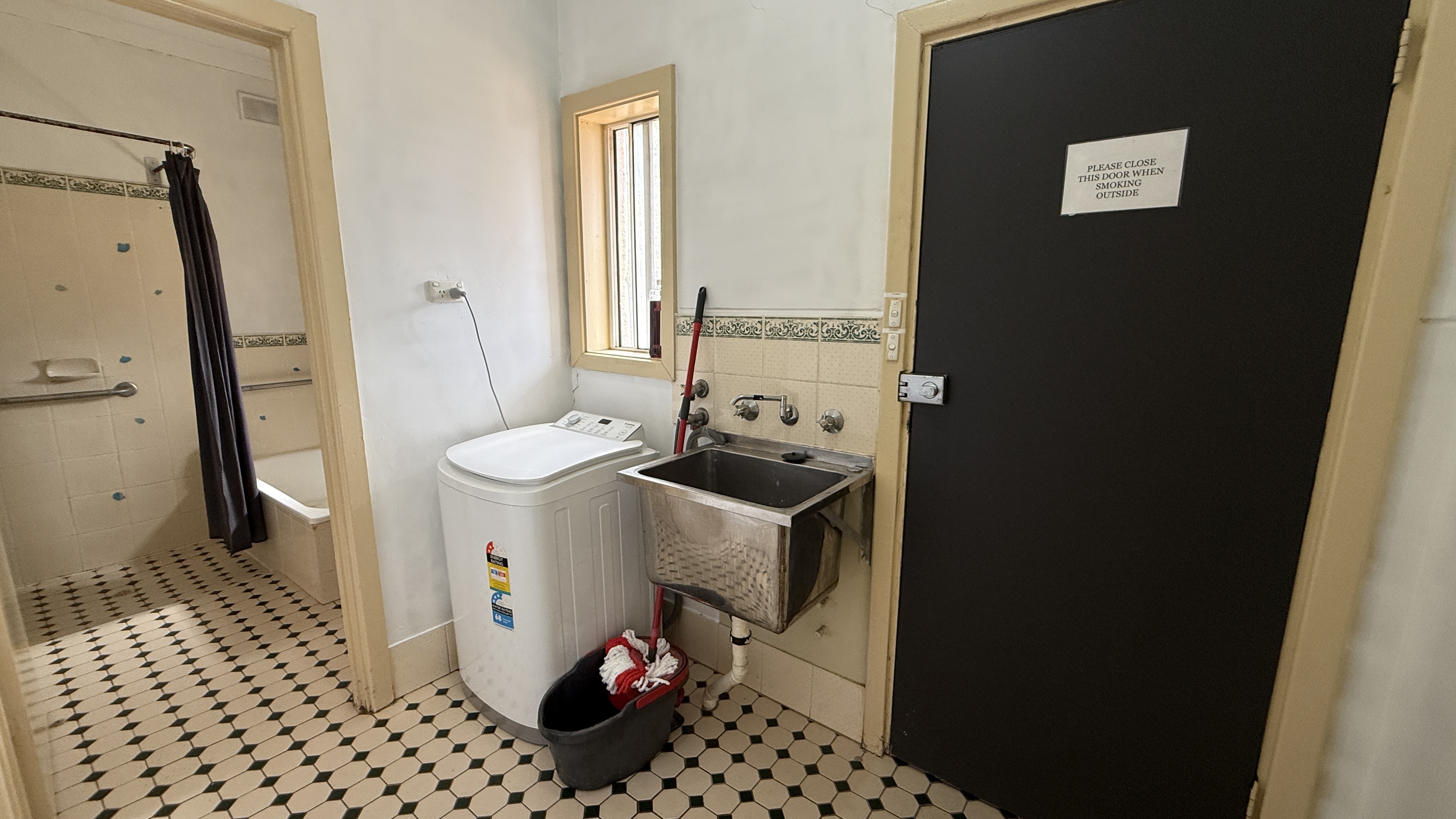 Elizabeth Grove share house Laundry Area shared space