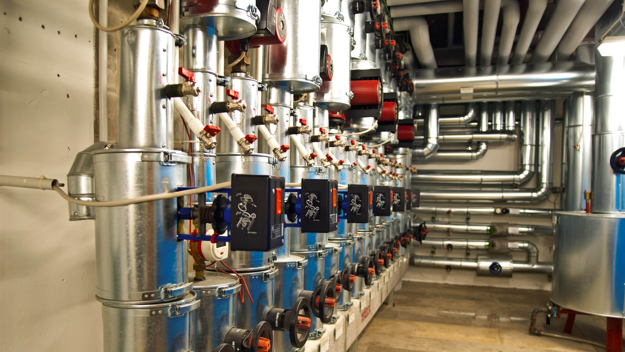 Mit Fernwärme heizen