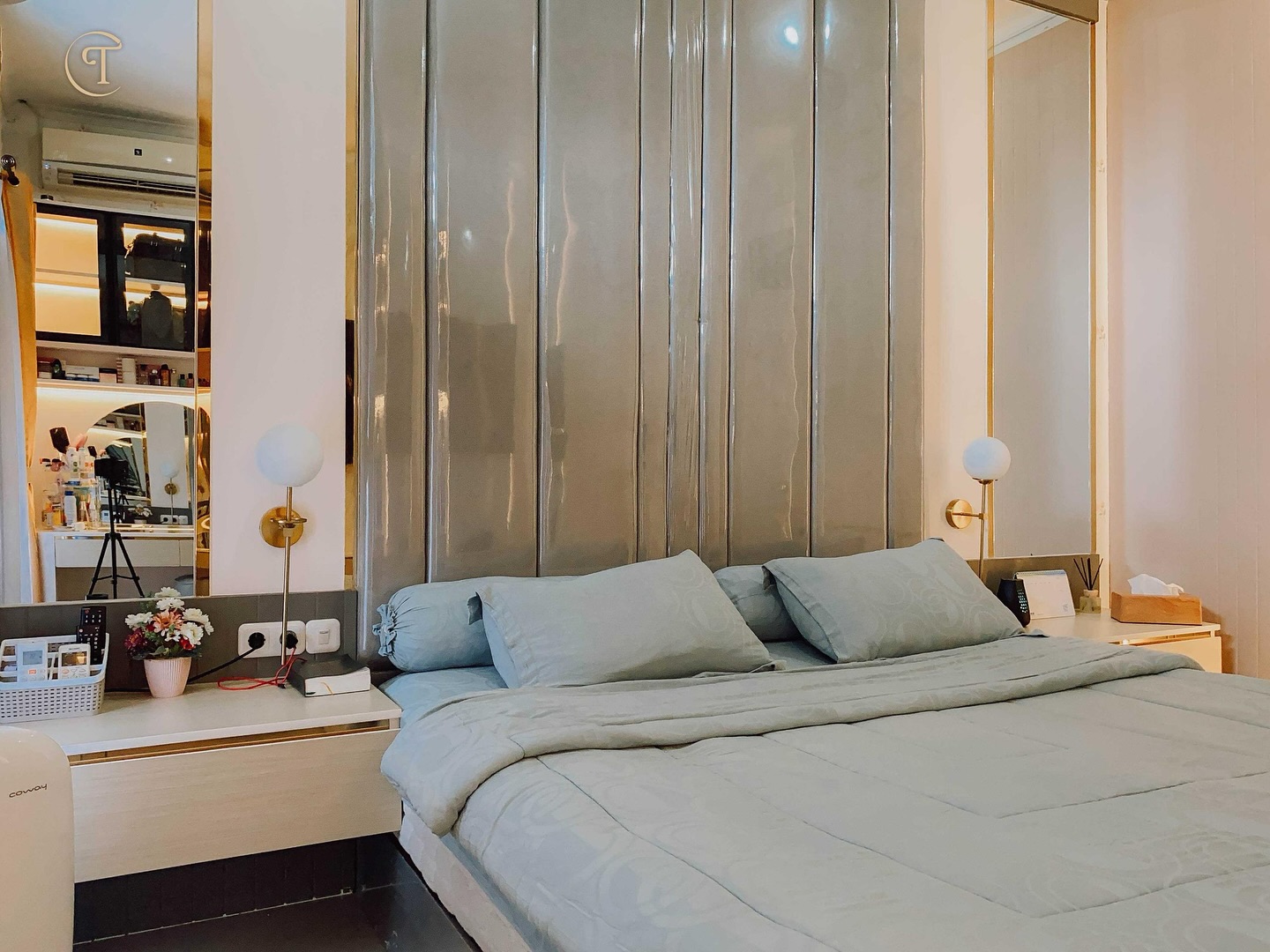 Modern Bedroom with Subtle Luxury Touch