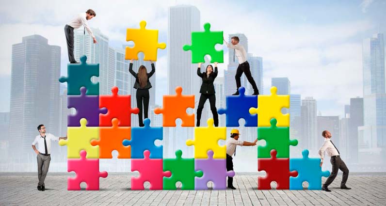 La reestructuración empresarial mediante una sociedad holding ofrece ventajas fiscales, protección de activos, flexibilidad financiera y optimiza la gestión.