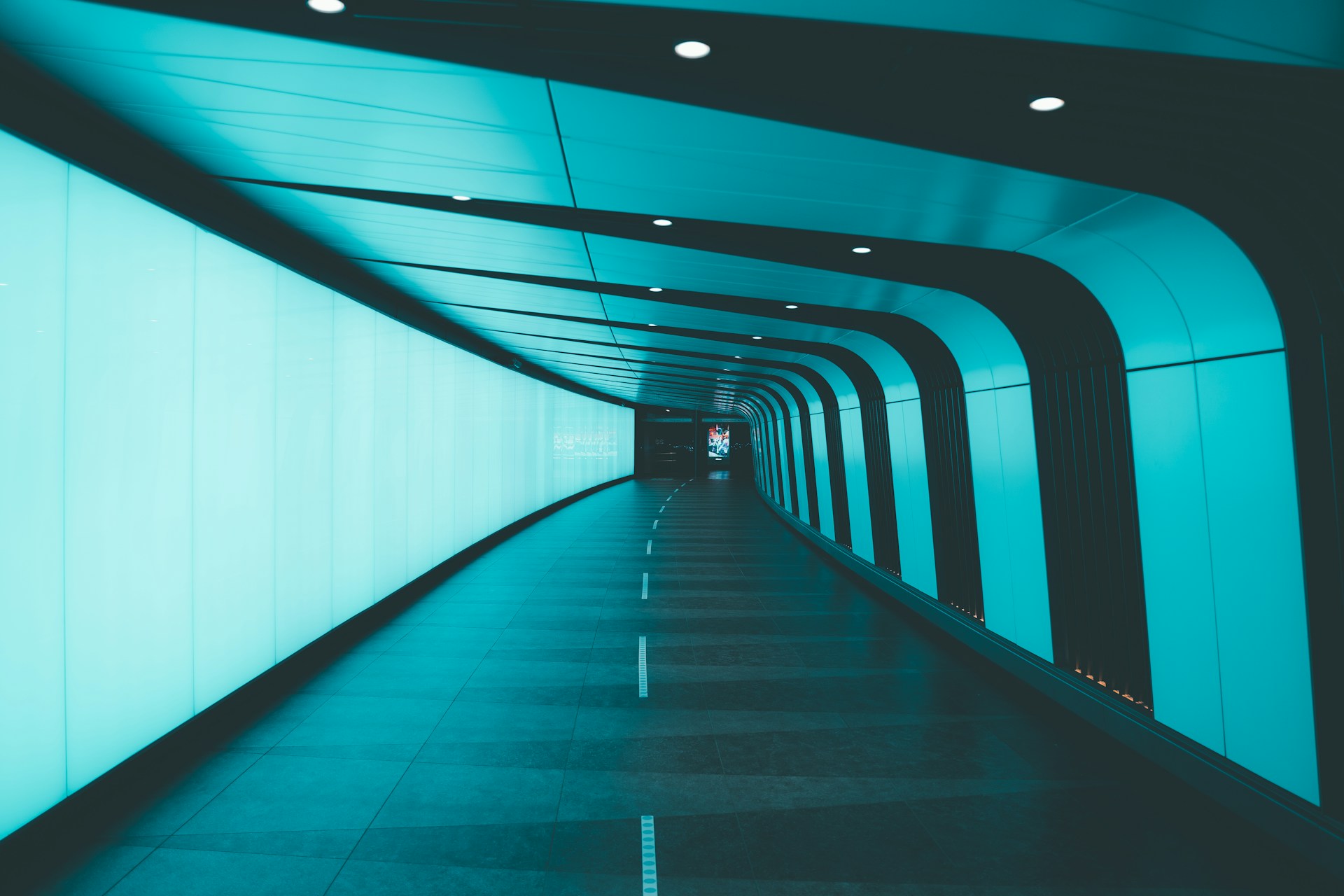 Adaptación normativa y superación de auditoría regulatoria para una empresa de seguridad