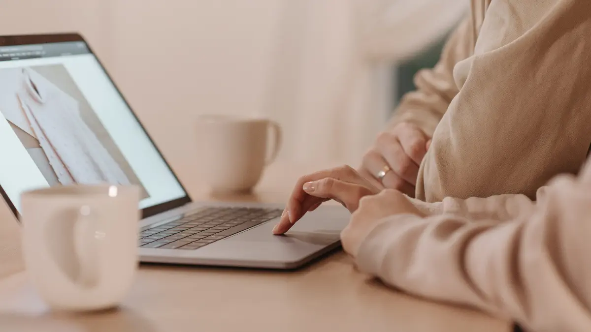 Best risk assessment software reviewed on a laptop during a collaborative online session.