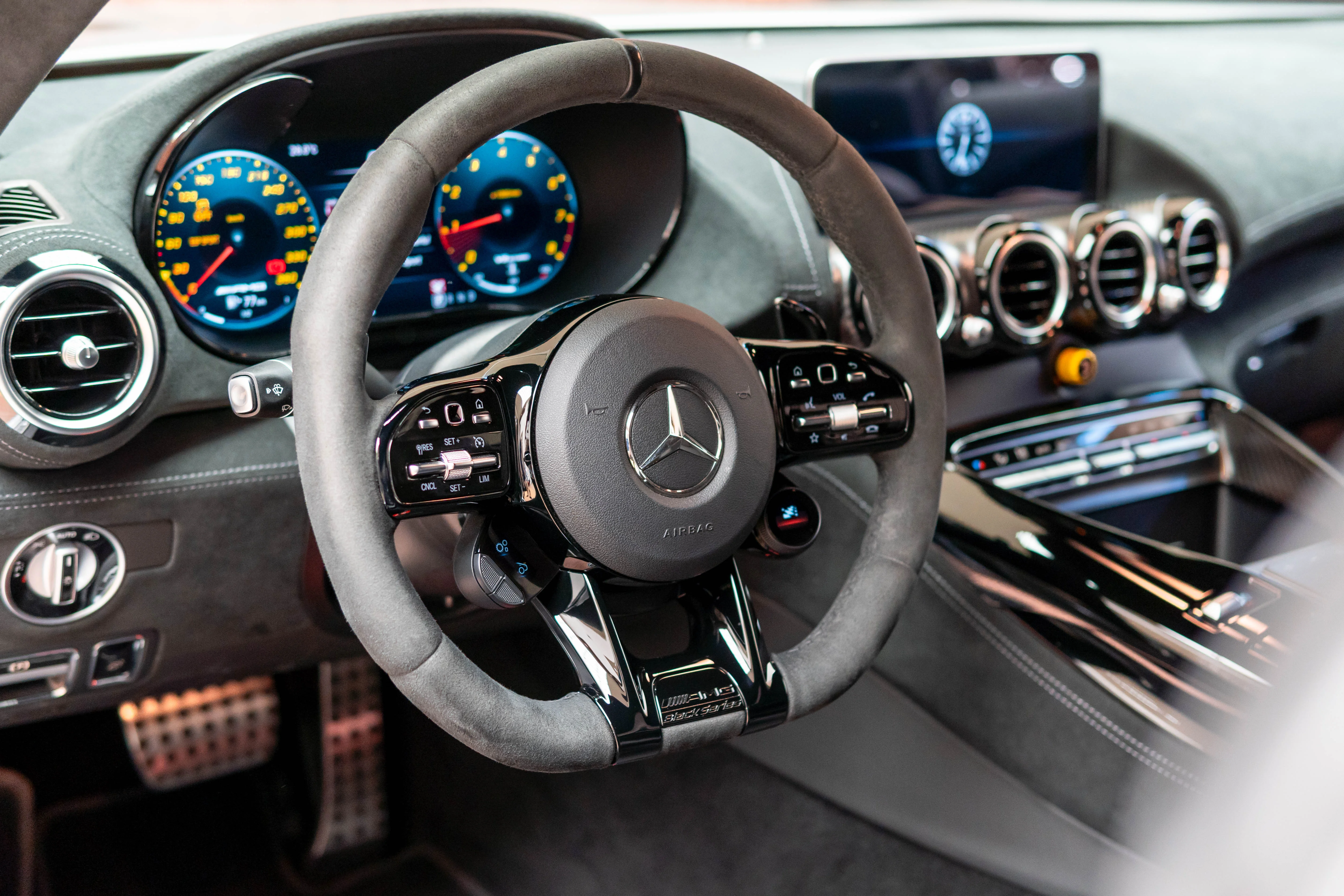 MERCEDES-BENZ AMG GT BLACK SERIES