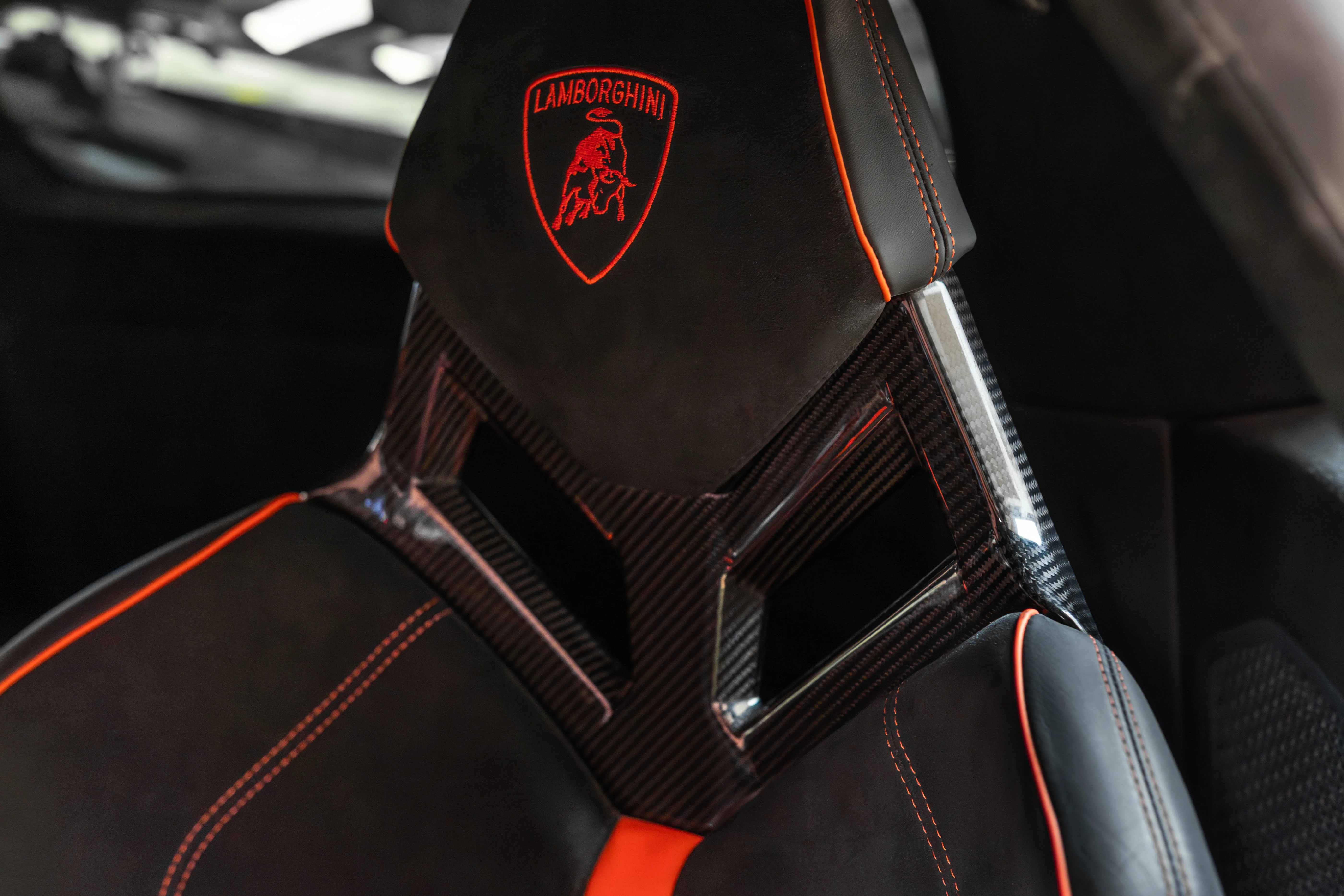 LAMBORGHINI HURACAN STO
