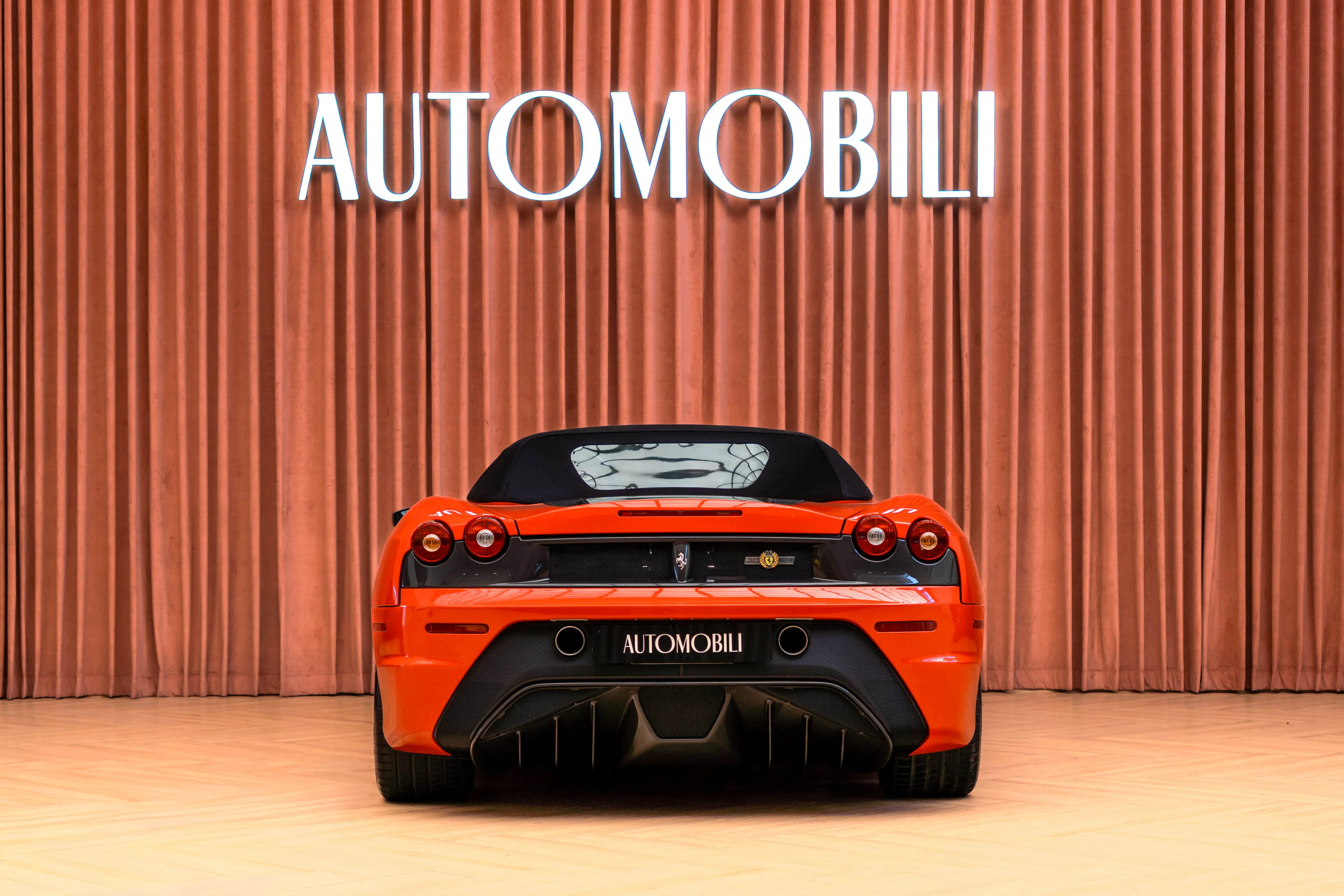 FERRARI F430 SCUDERIA 16M